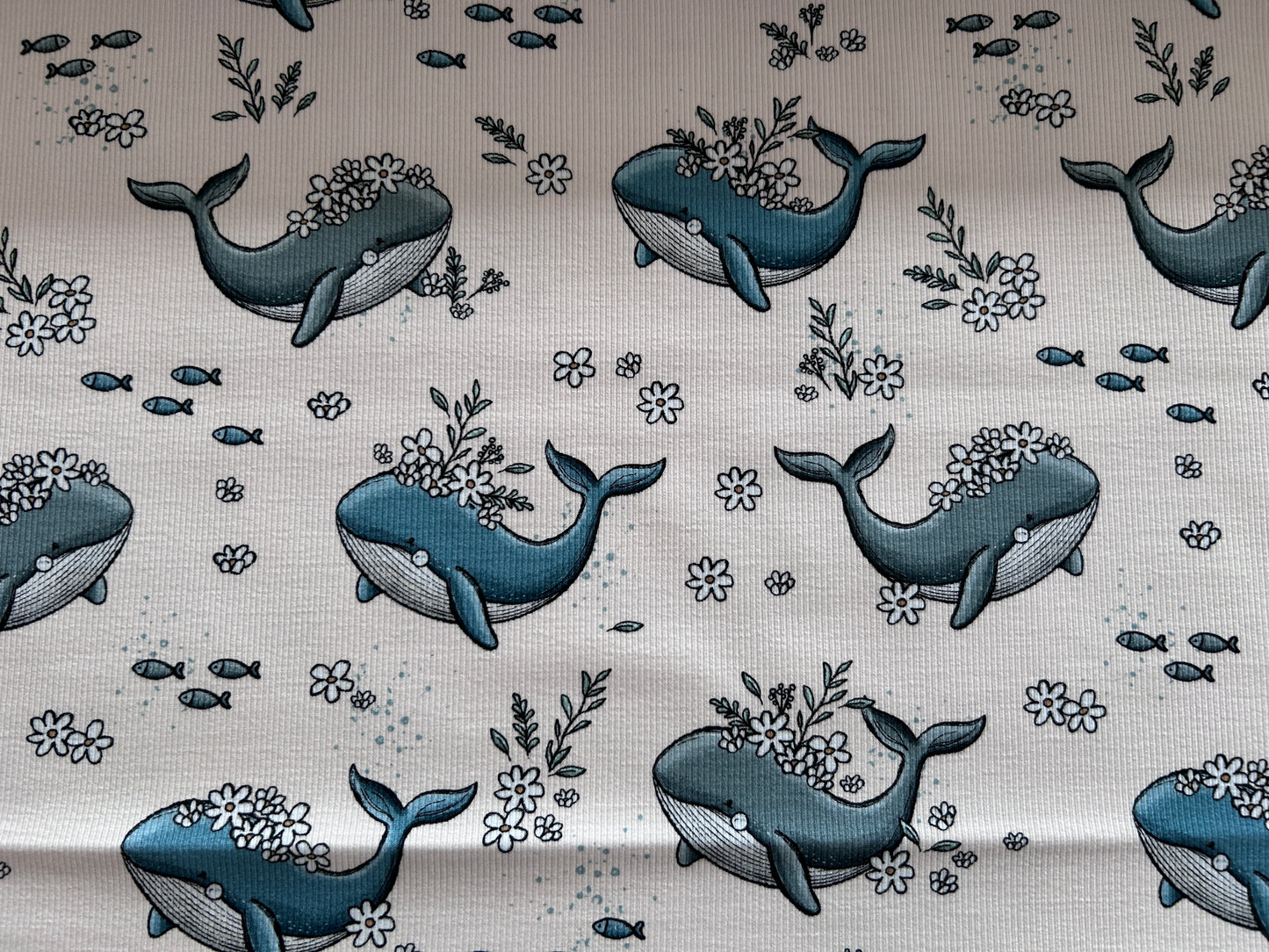 Wal mit Blumen - Bio Rib Jersey -