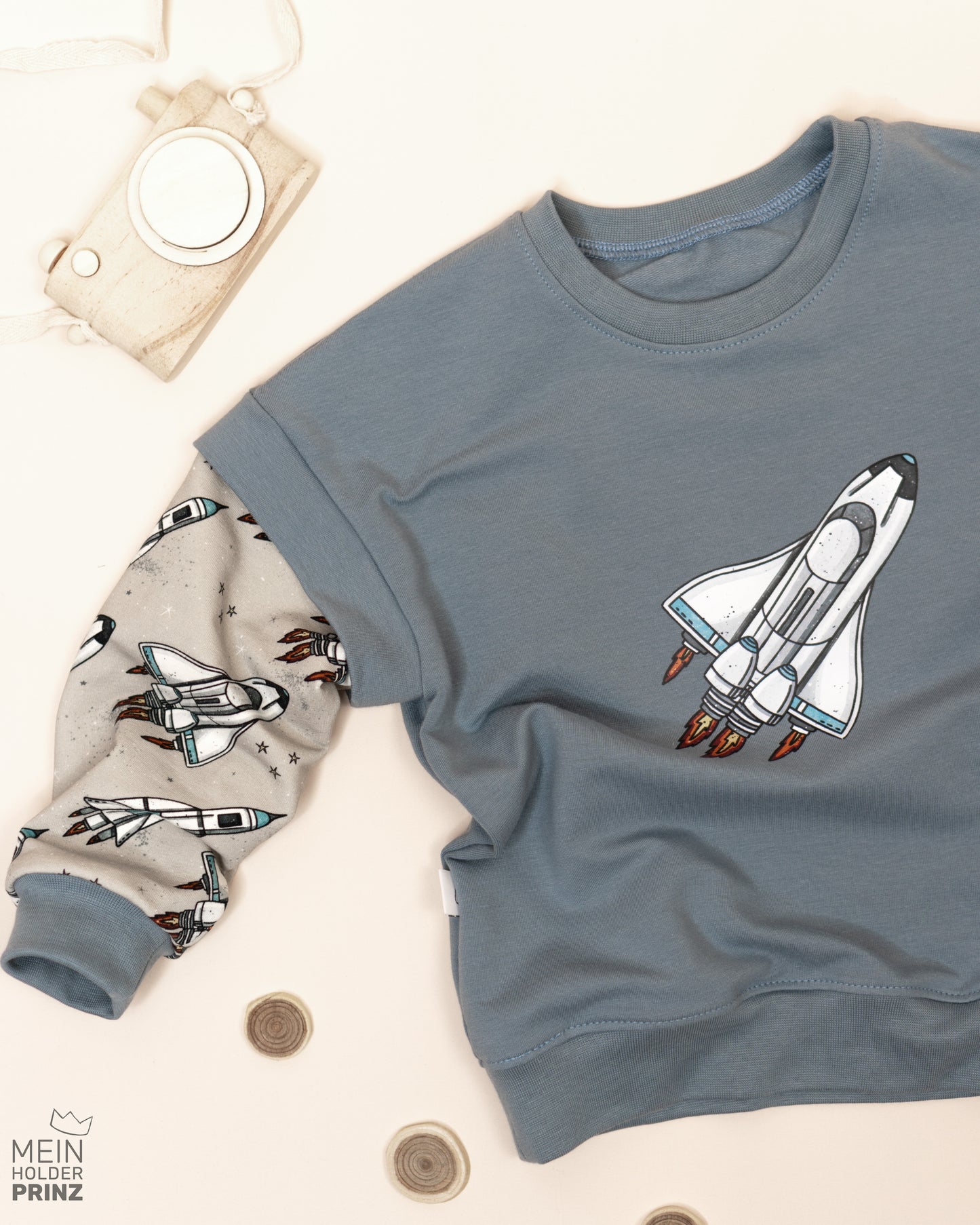Sweater mit Big Rocket Bügelbild