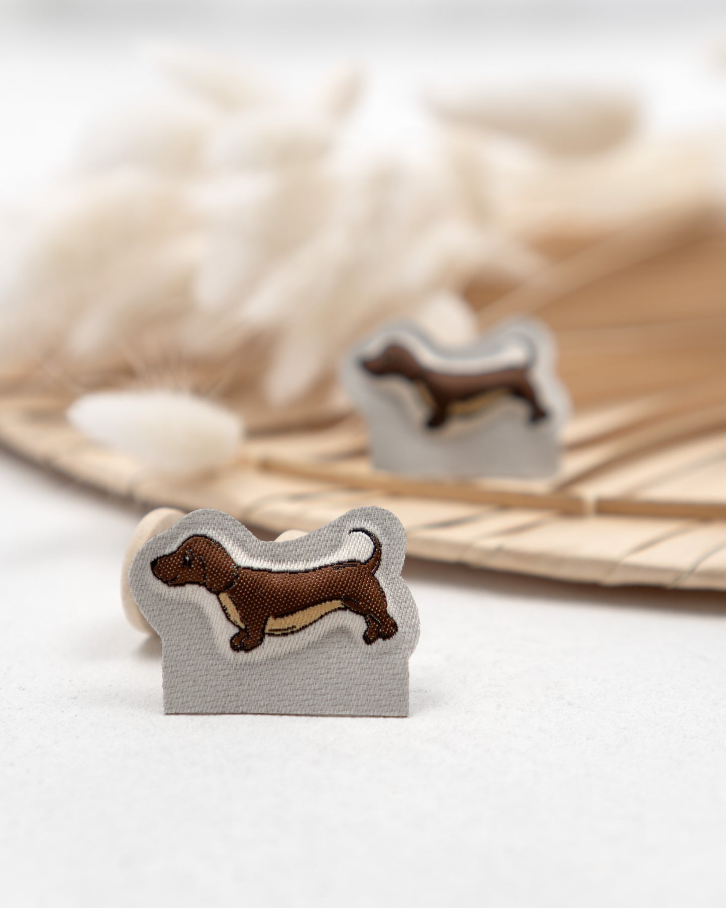 Dackel - Puff Web Label