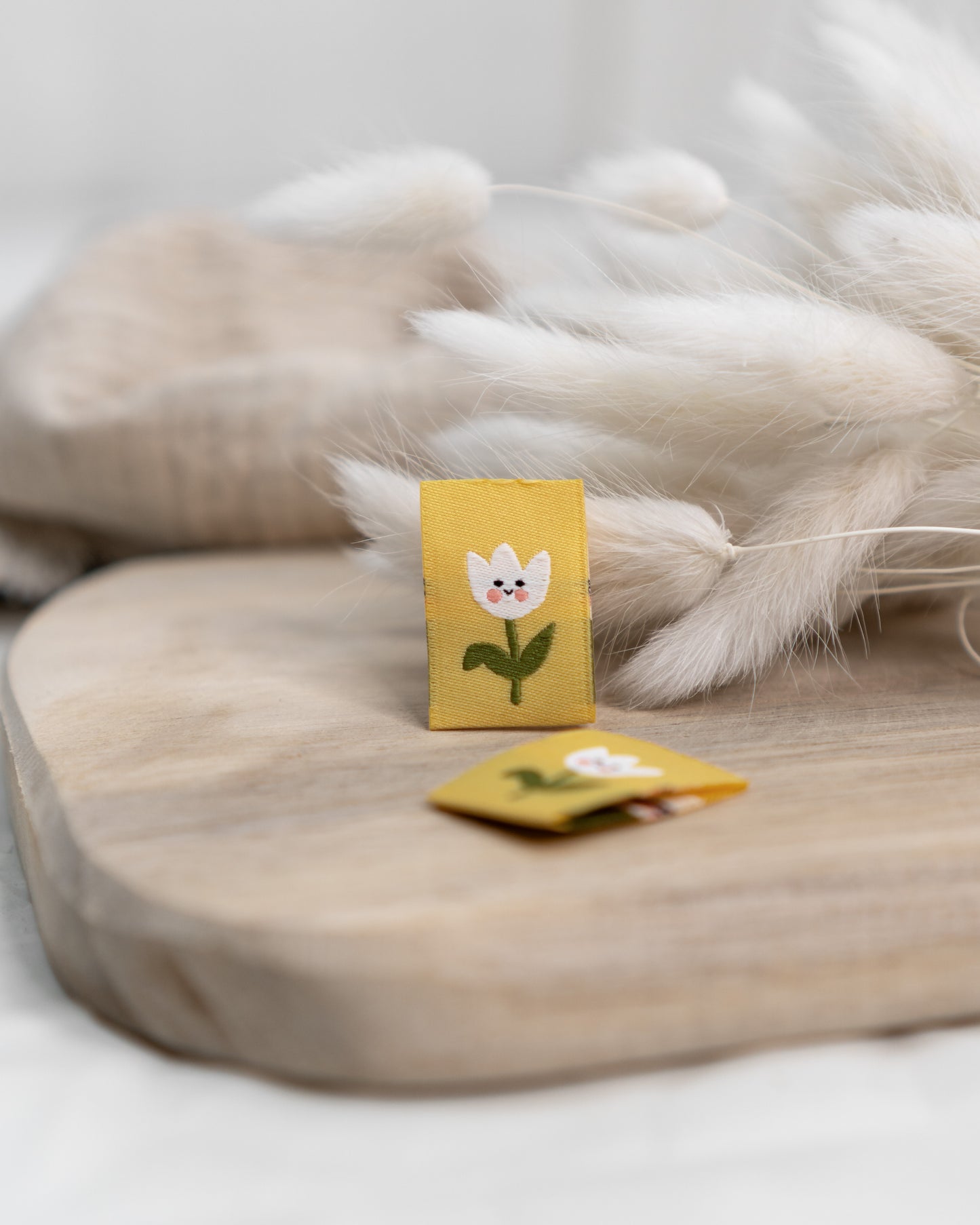 Smiling Flower - Web Label