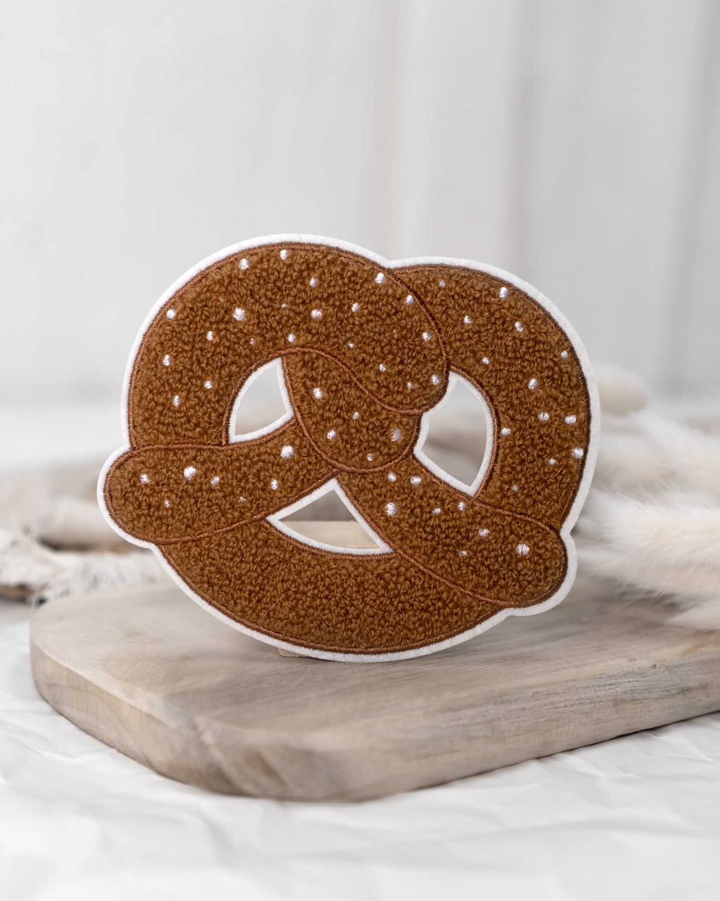 Brezel - Chenille Patch