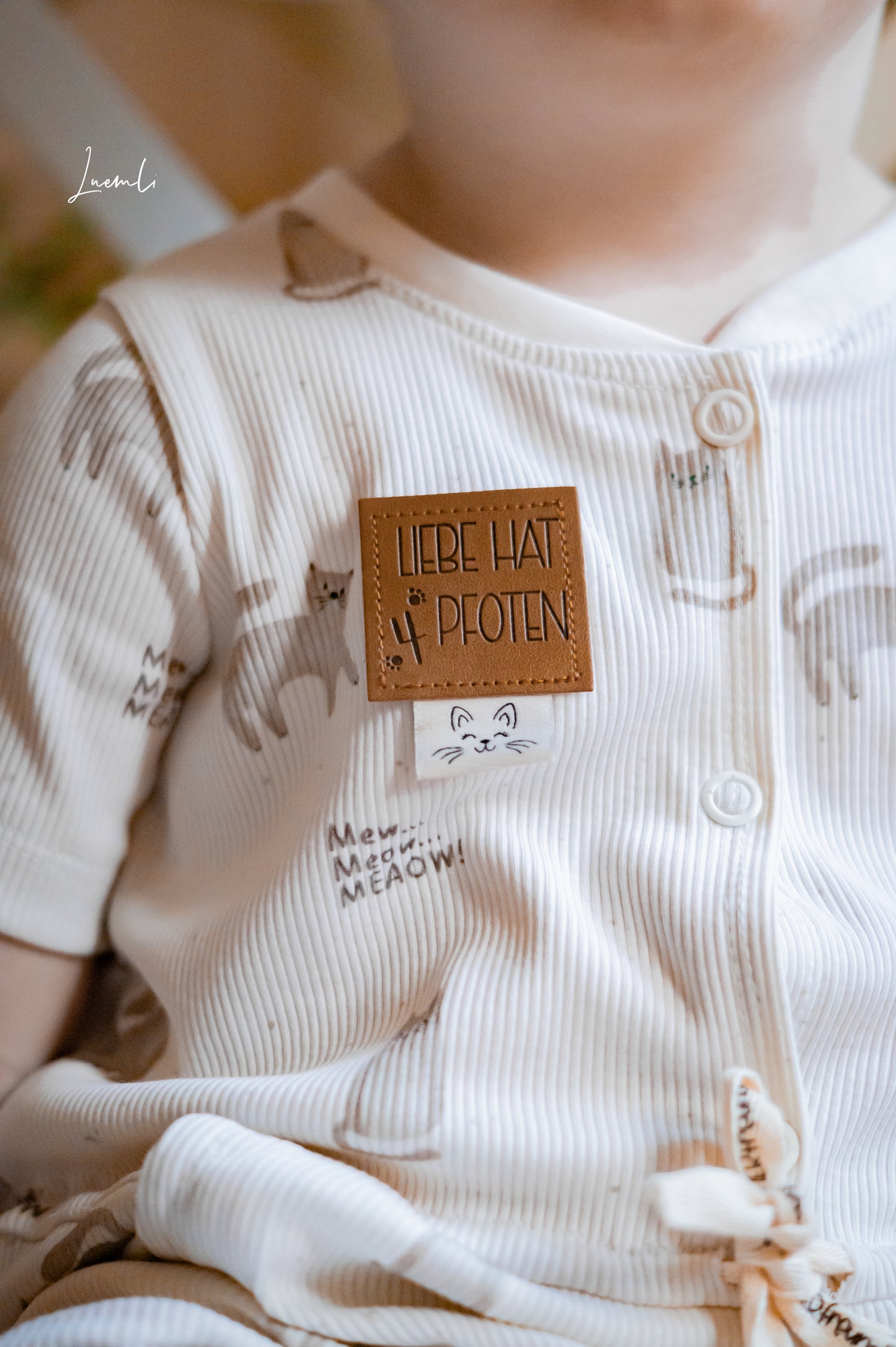 Liebe hat 4 Pfoten - Kunstleder Label