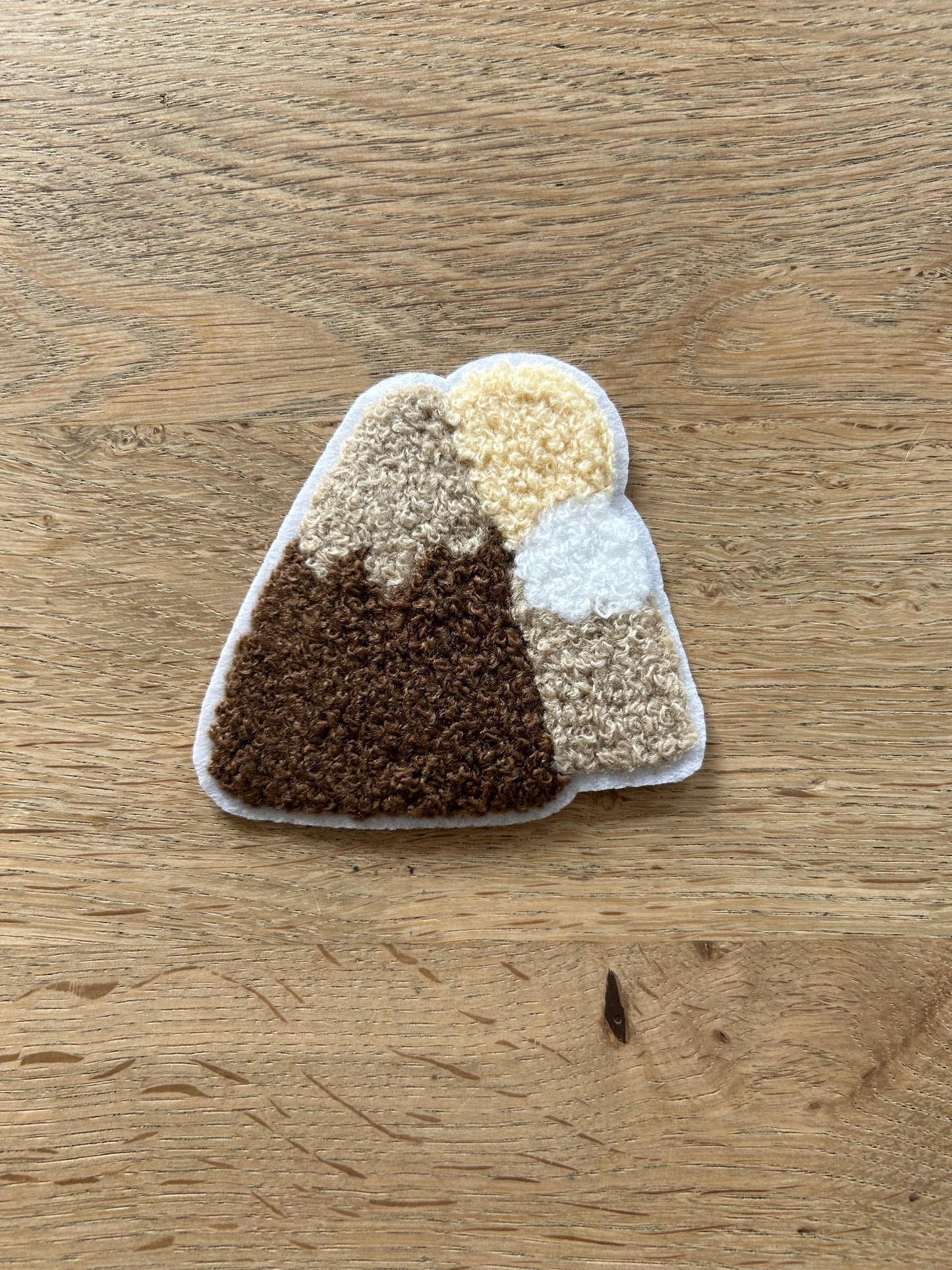 Berge - Chenille Patch