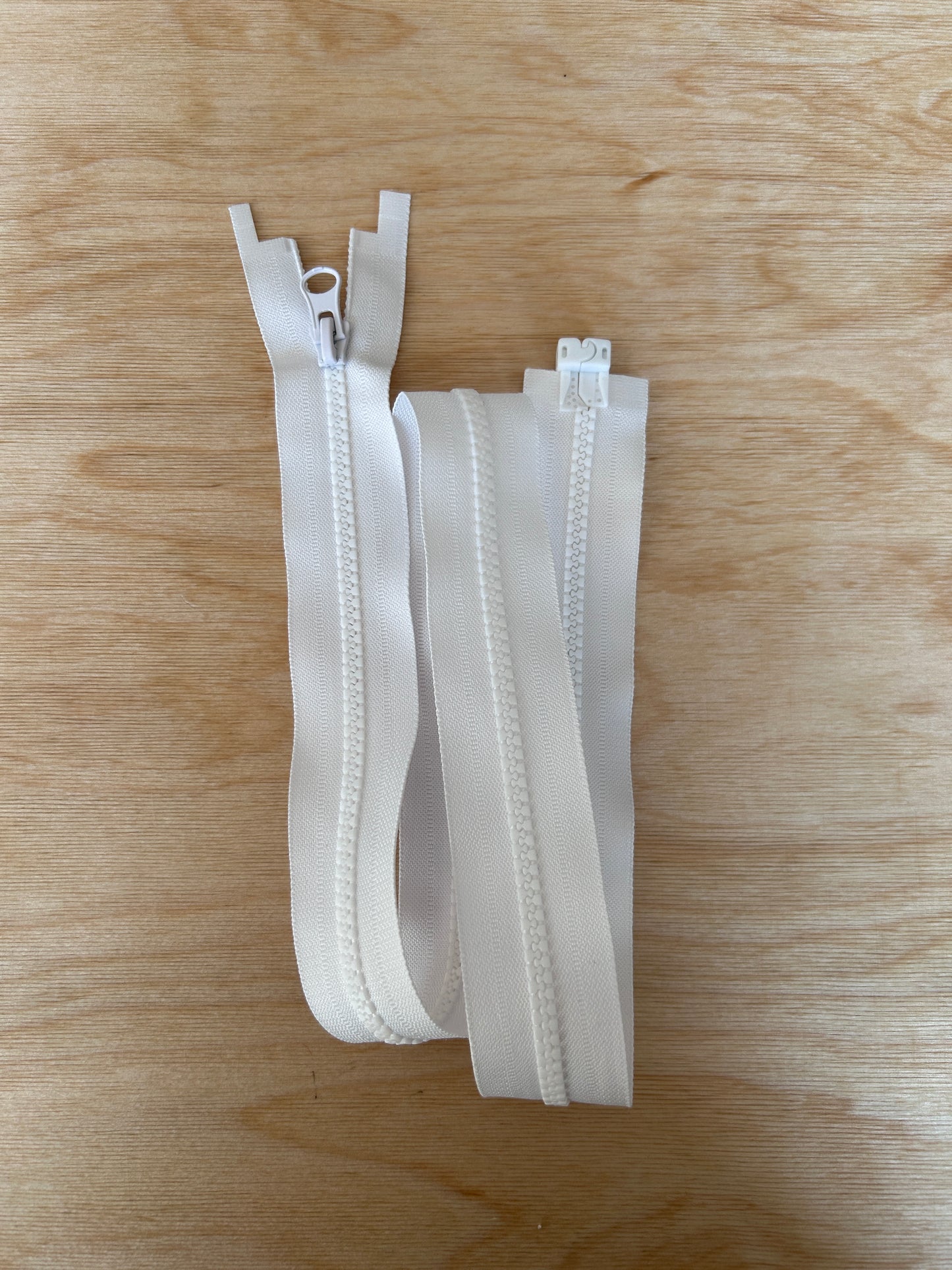 Reißverschluss weiß - magnetisch