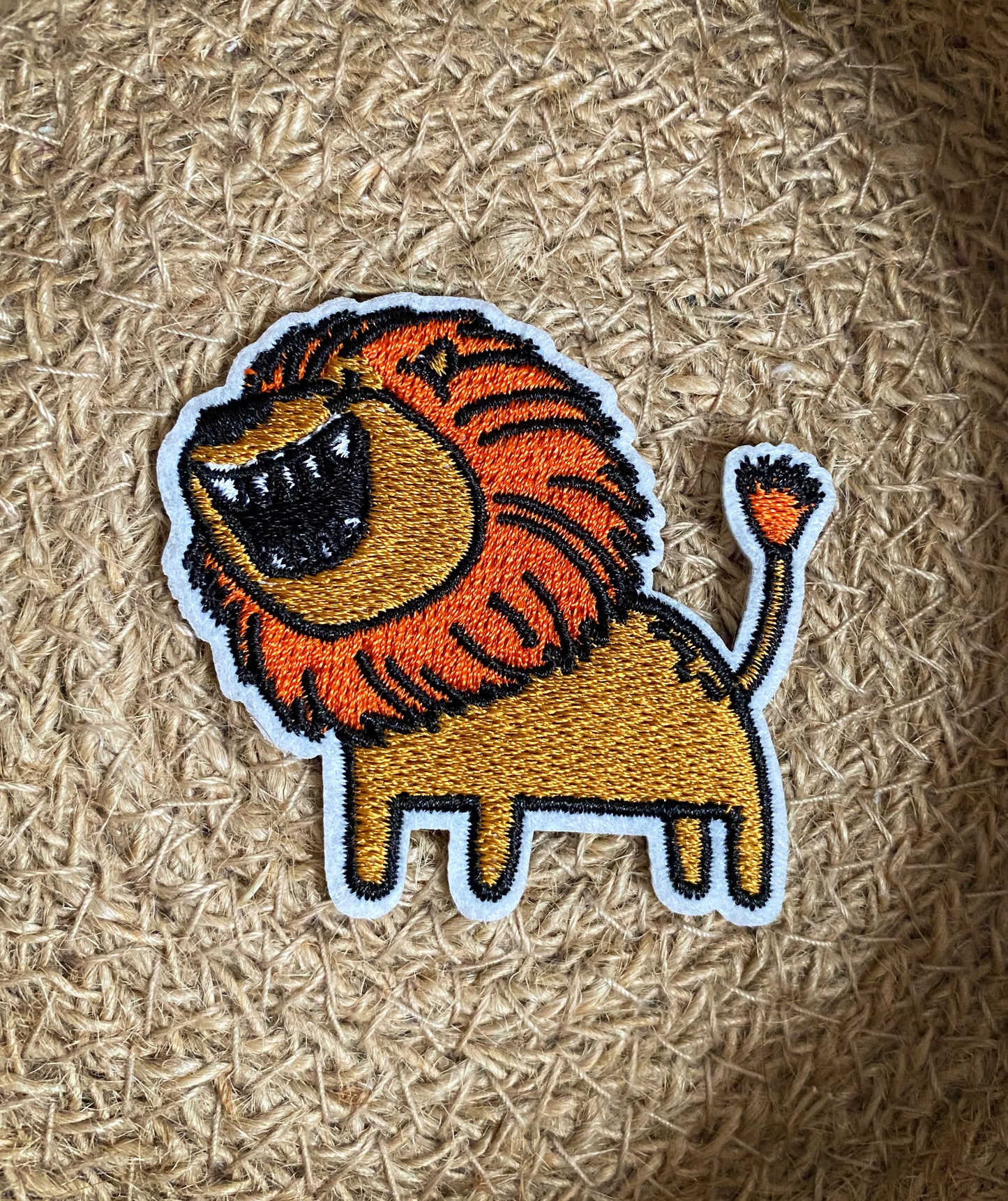 Brüllender Löwe - Embroidery Patch