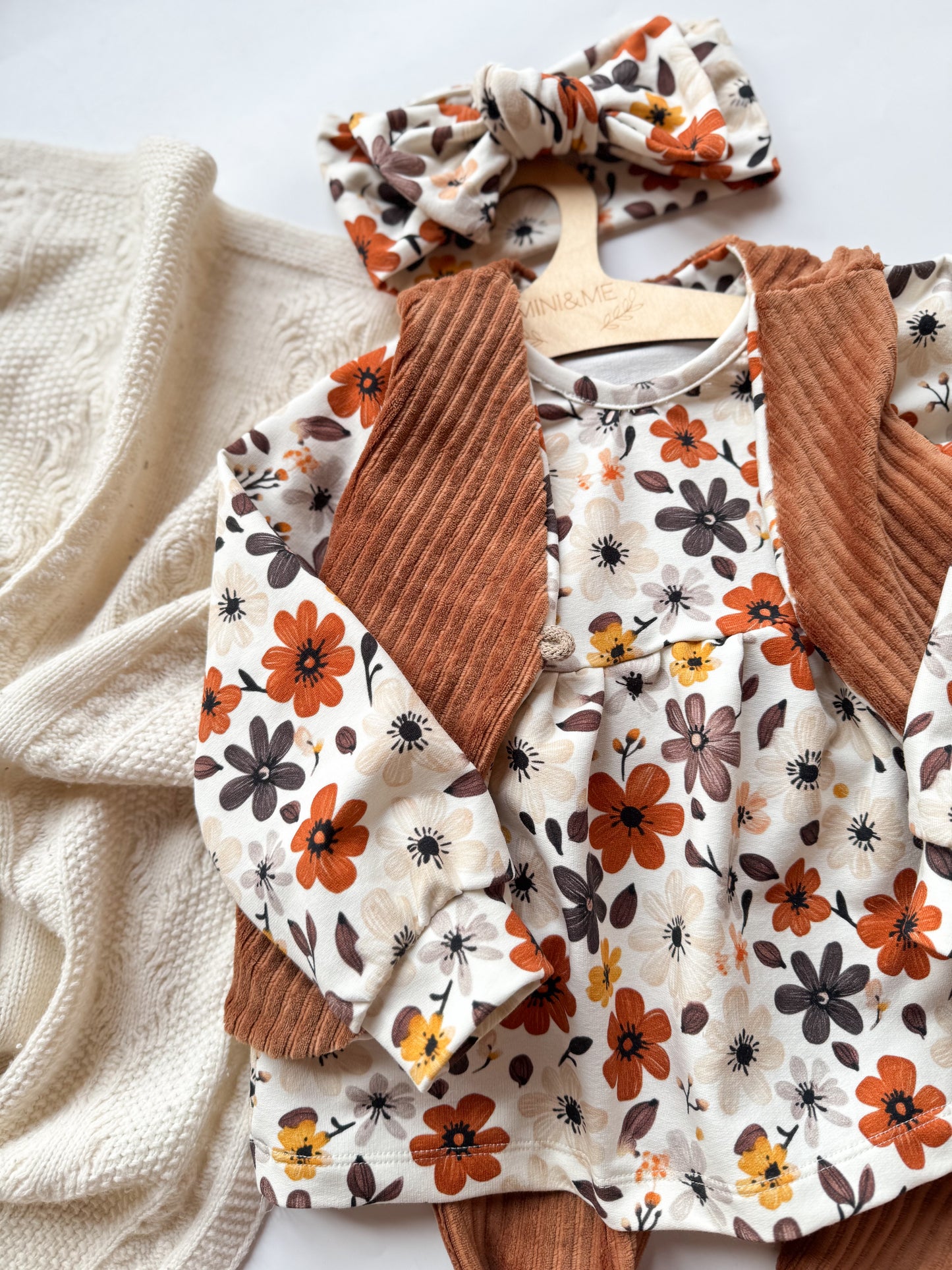 Boho Flowers rust - French Terry