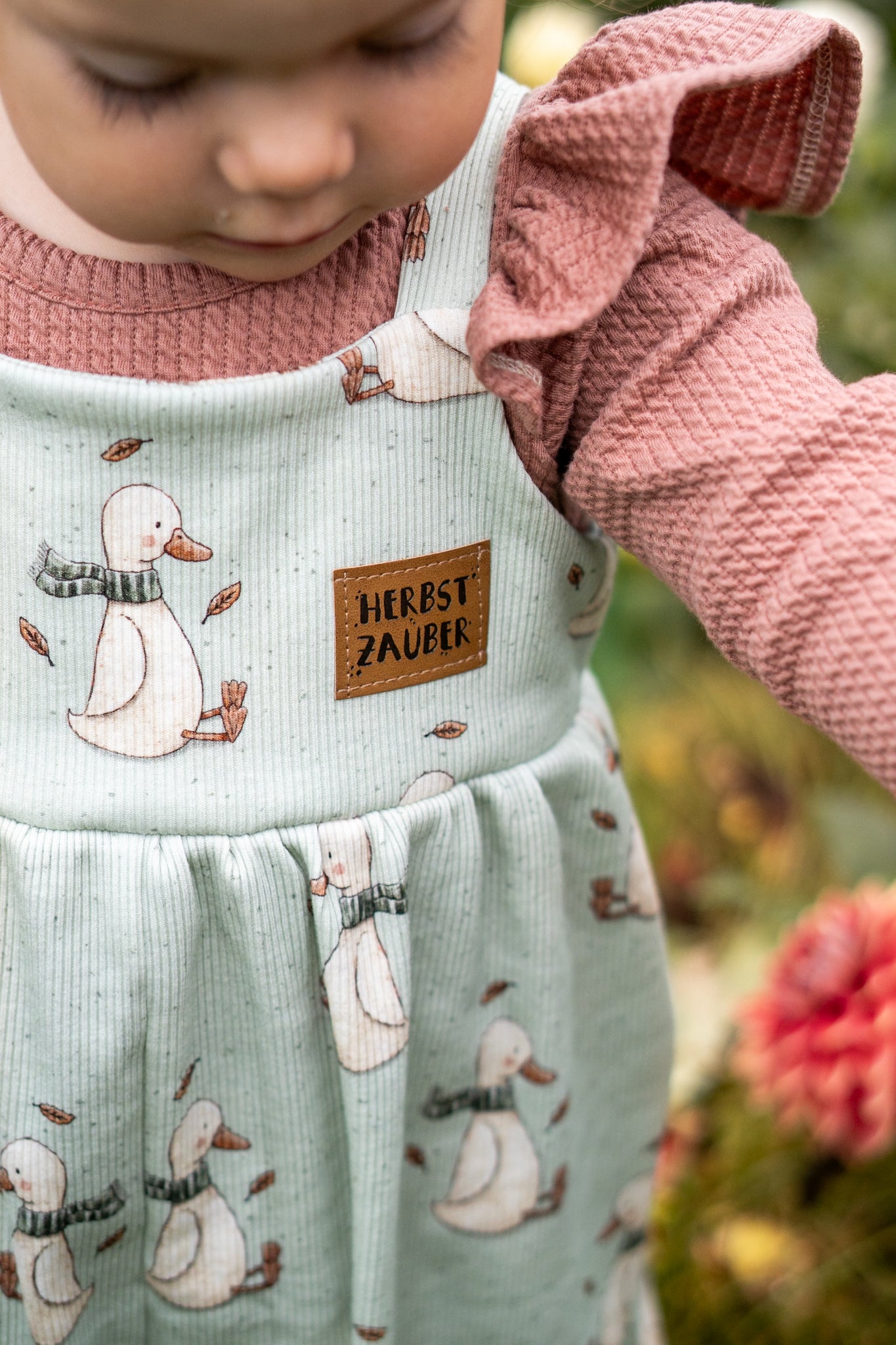 Gans mit Schal - Rib Jersey