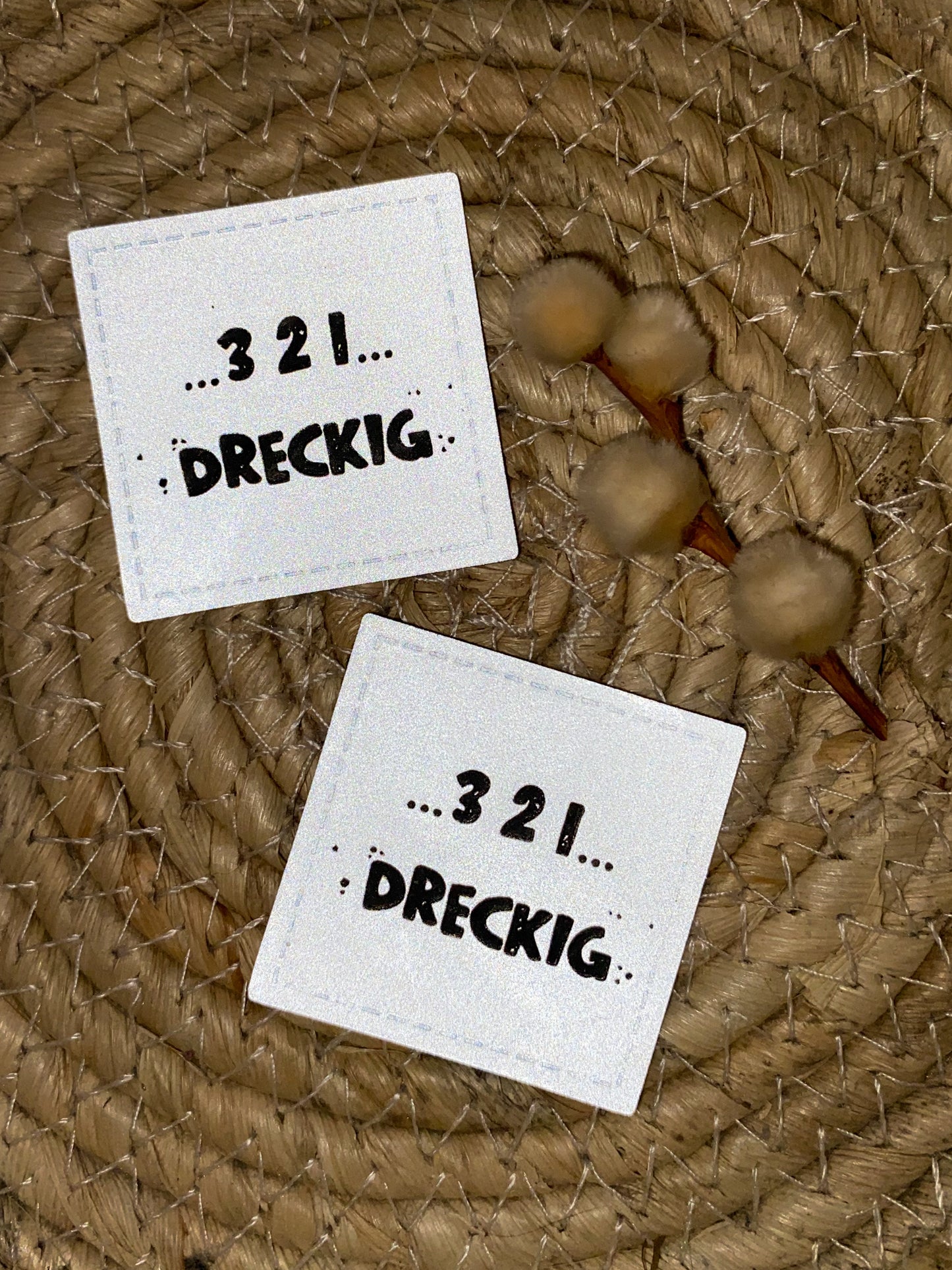 321 Dreckig - Reflektor Label
