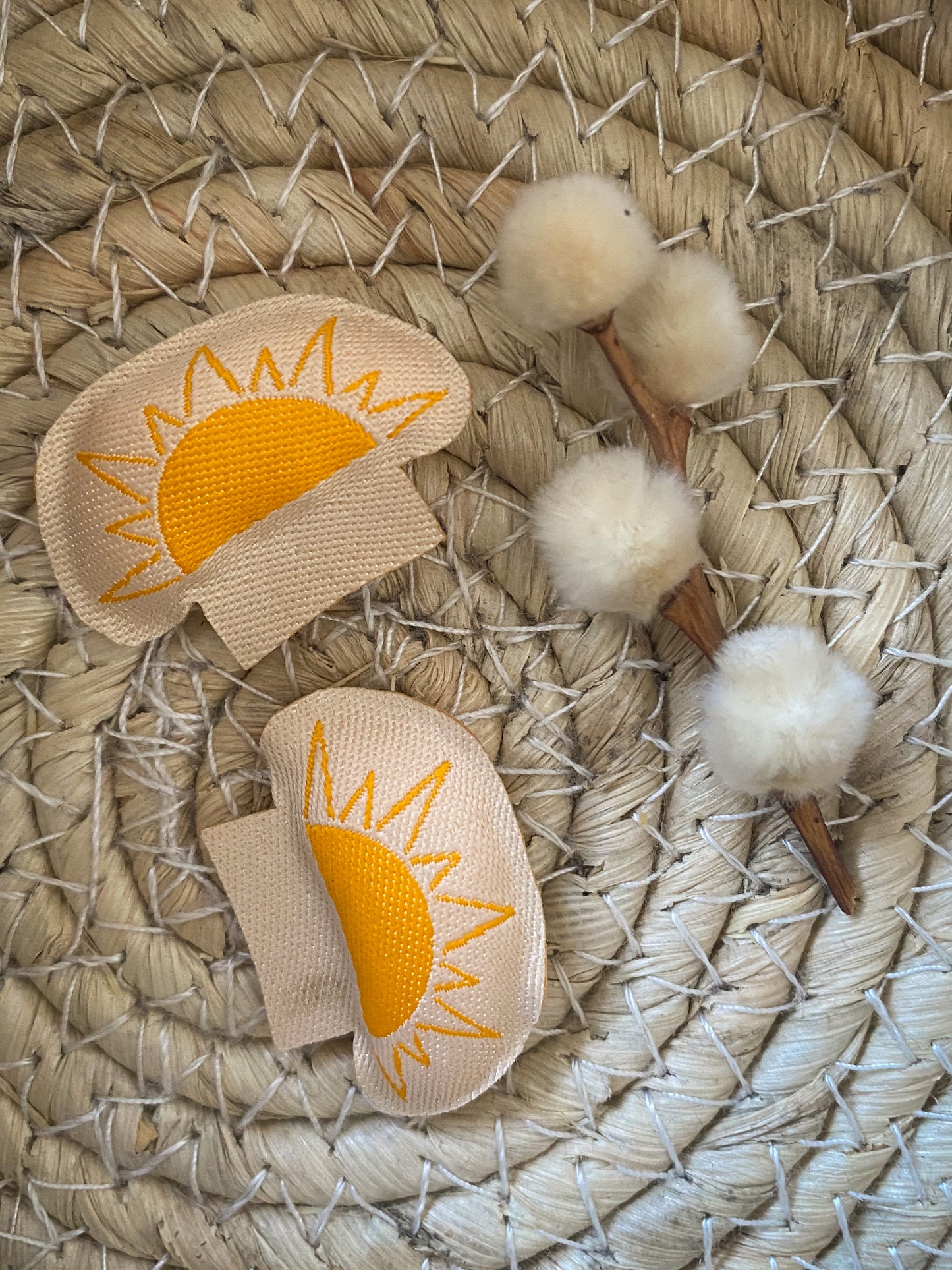 Sonne - Puff Web Label