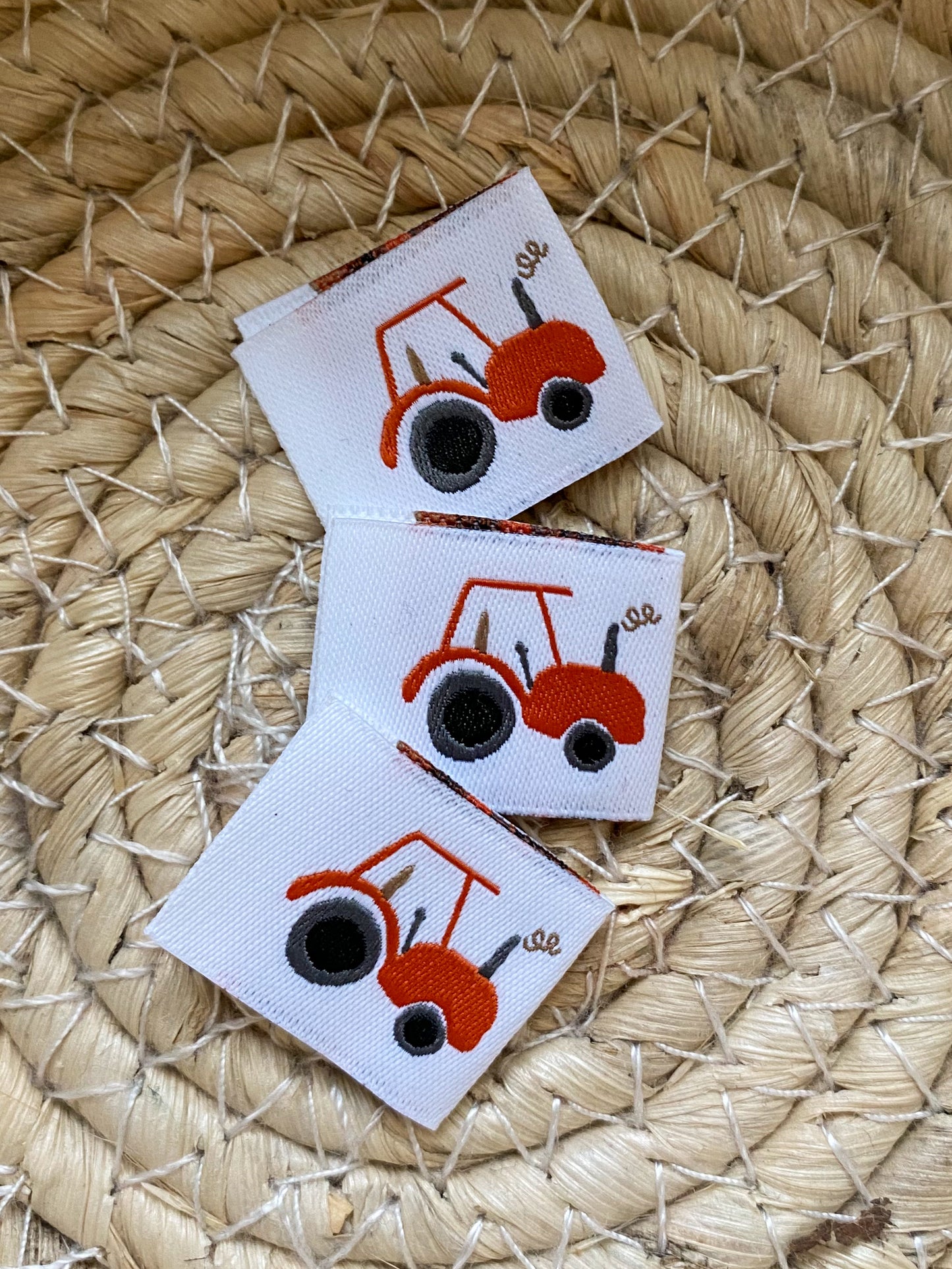 Traktor rot - Web Label (bunt)