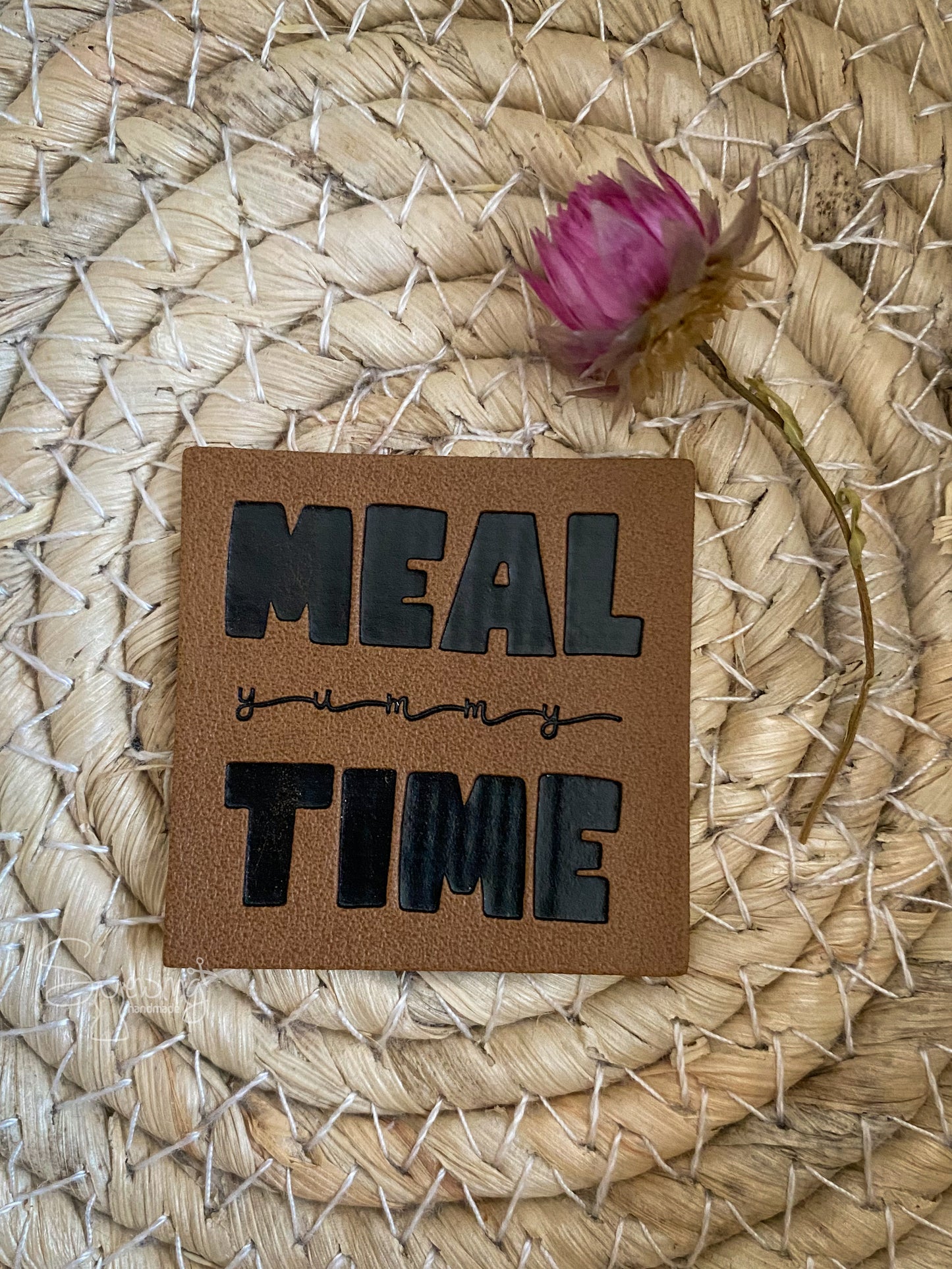 Meal Time - Kunstleder Label
