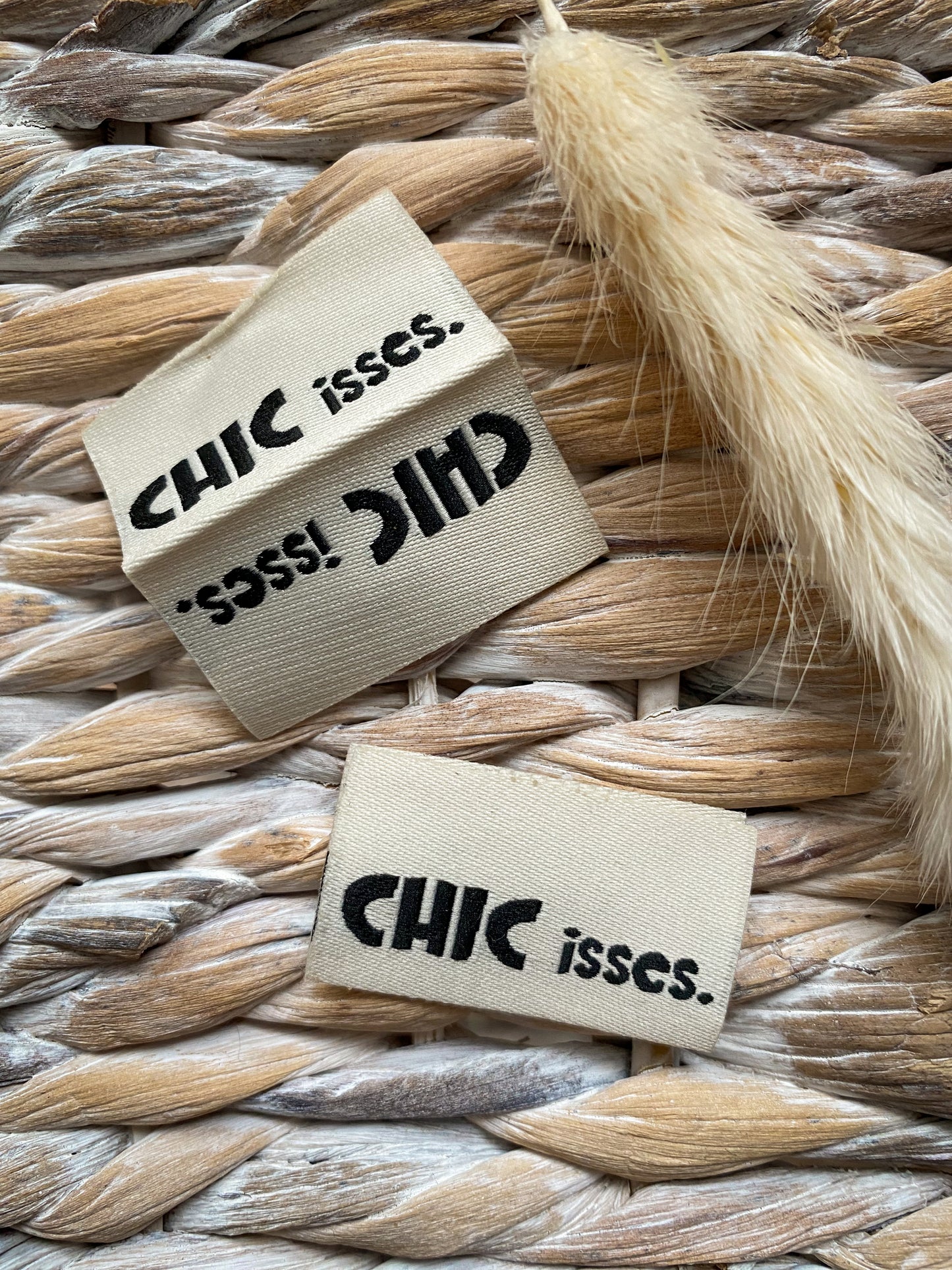 CHIC isses. - Web Label