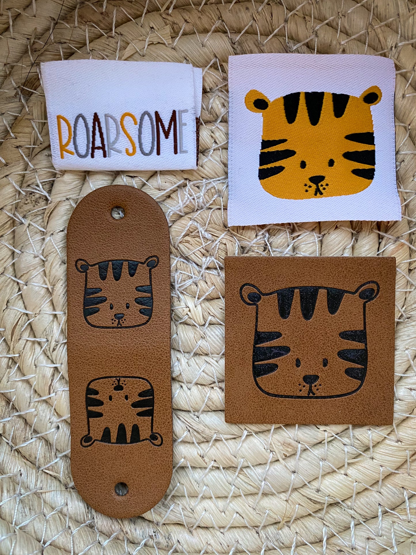 Label Set "Wild Tiger"