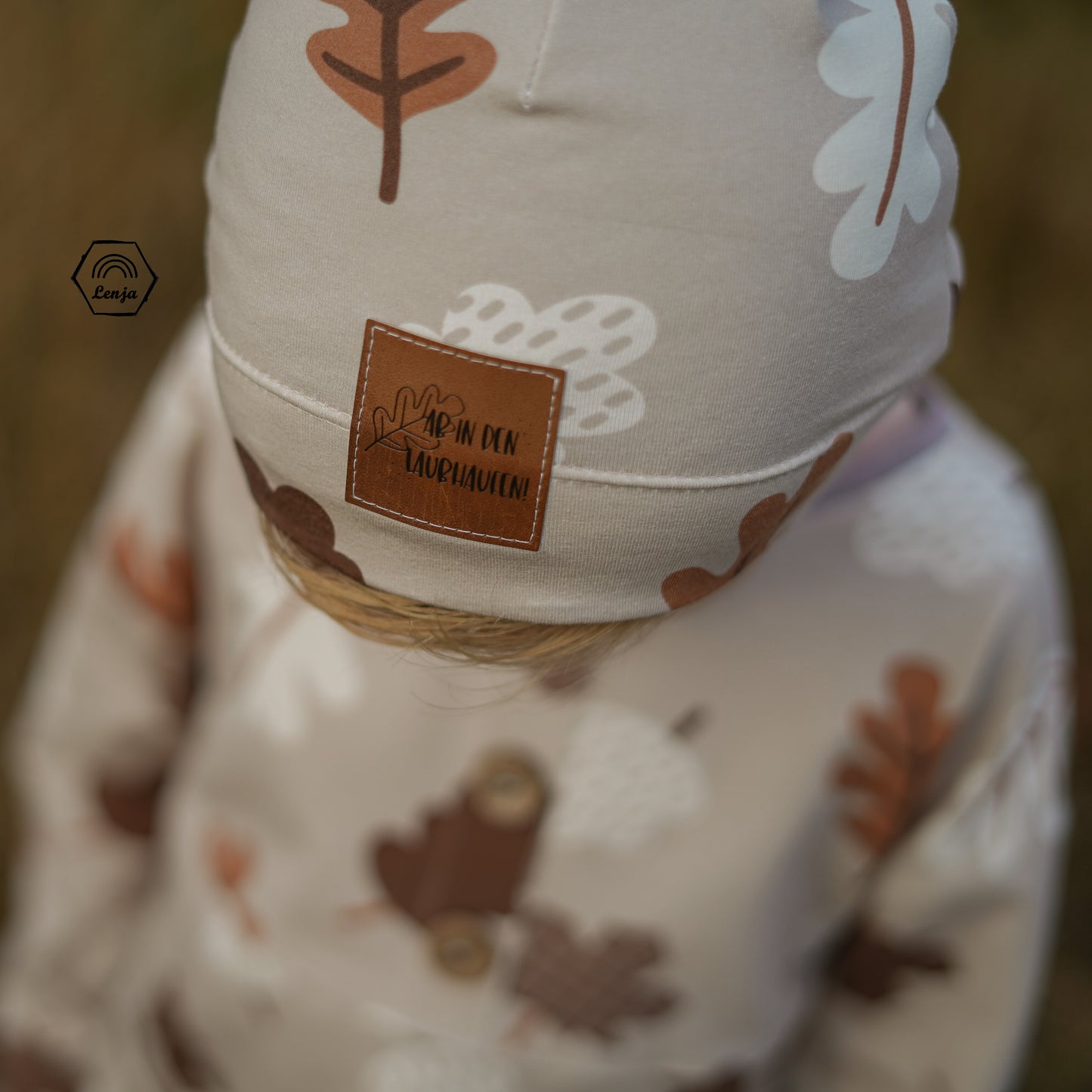 Ab in den Laubhaufen Label