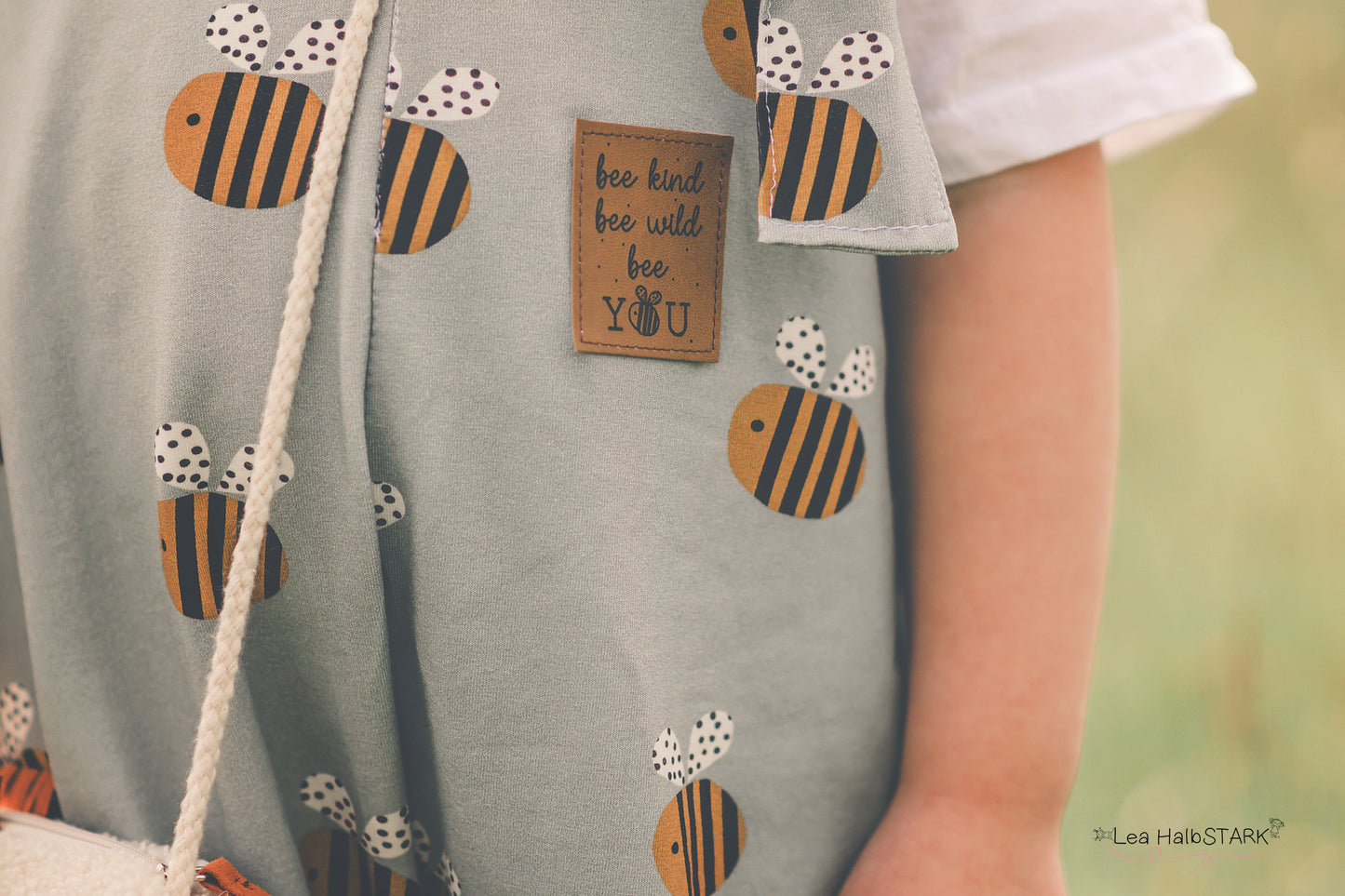 Bee You - Kunstleder Label