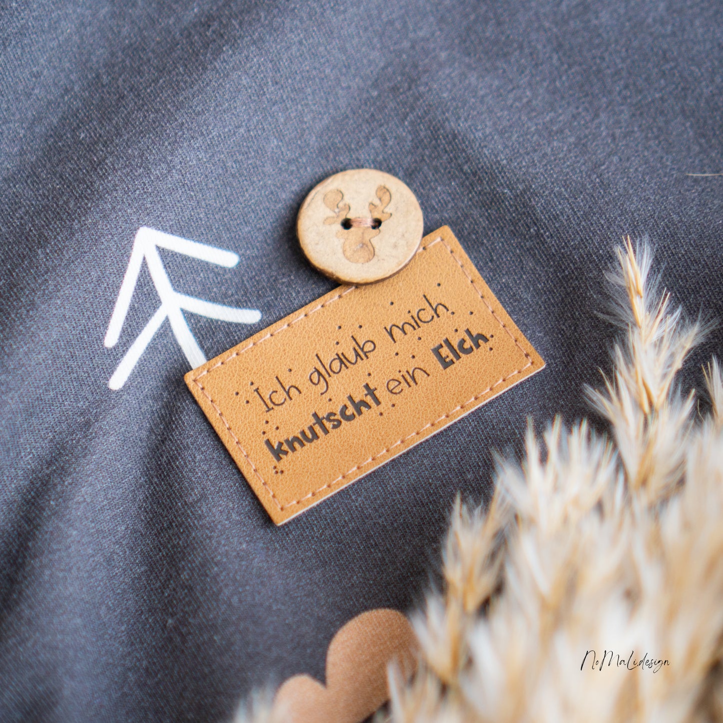 Ich glaub mich knutscht ein Elch Label