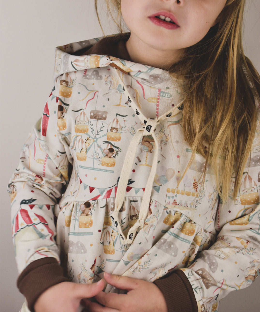 Kordel mit Regenbogen