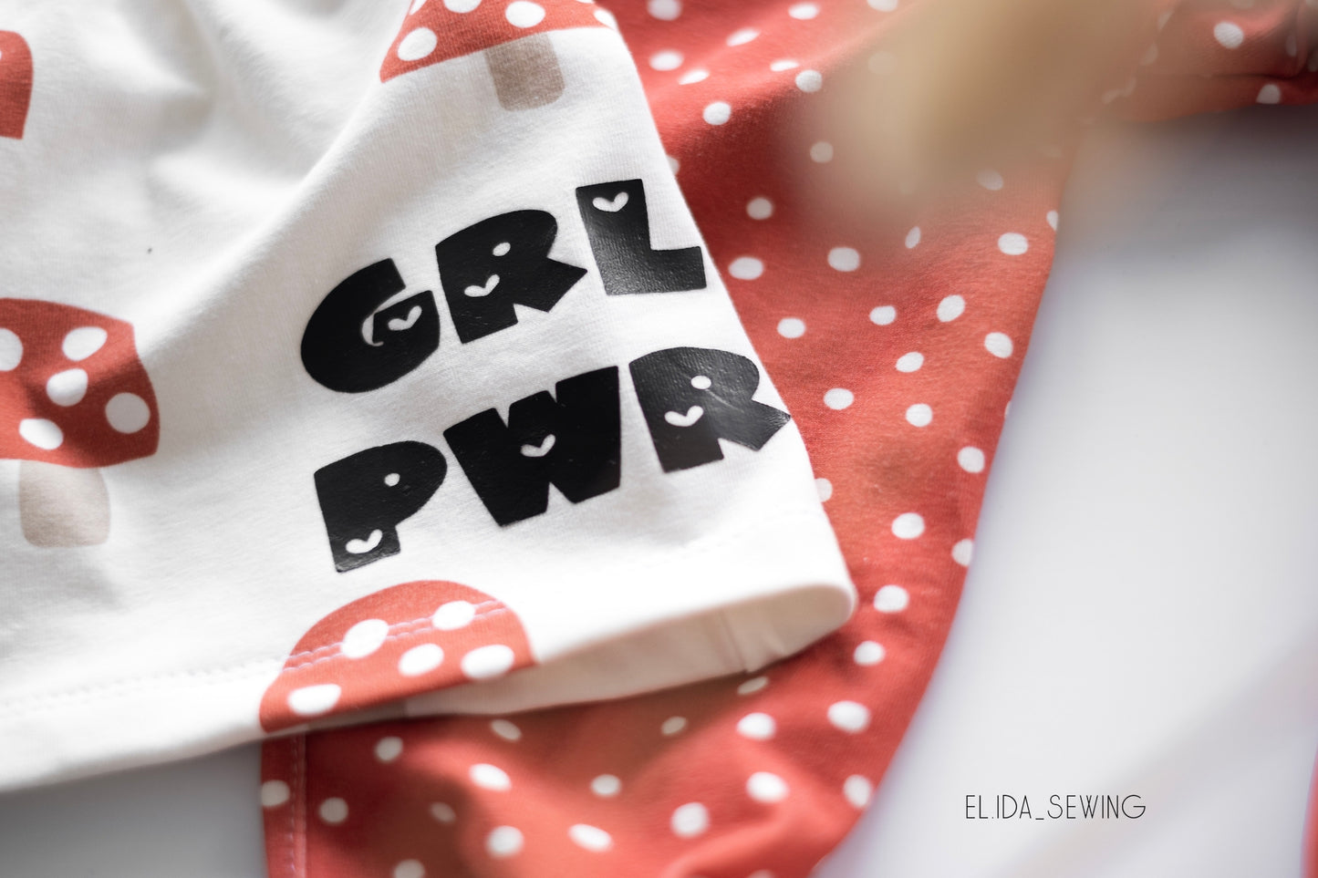 GRL PWR Bügelbild klein