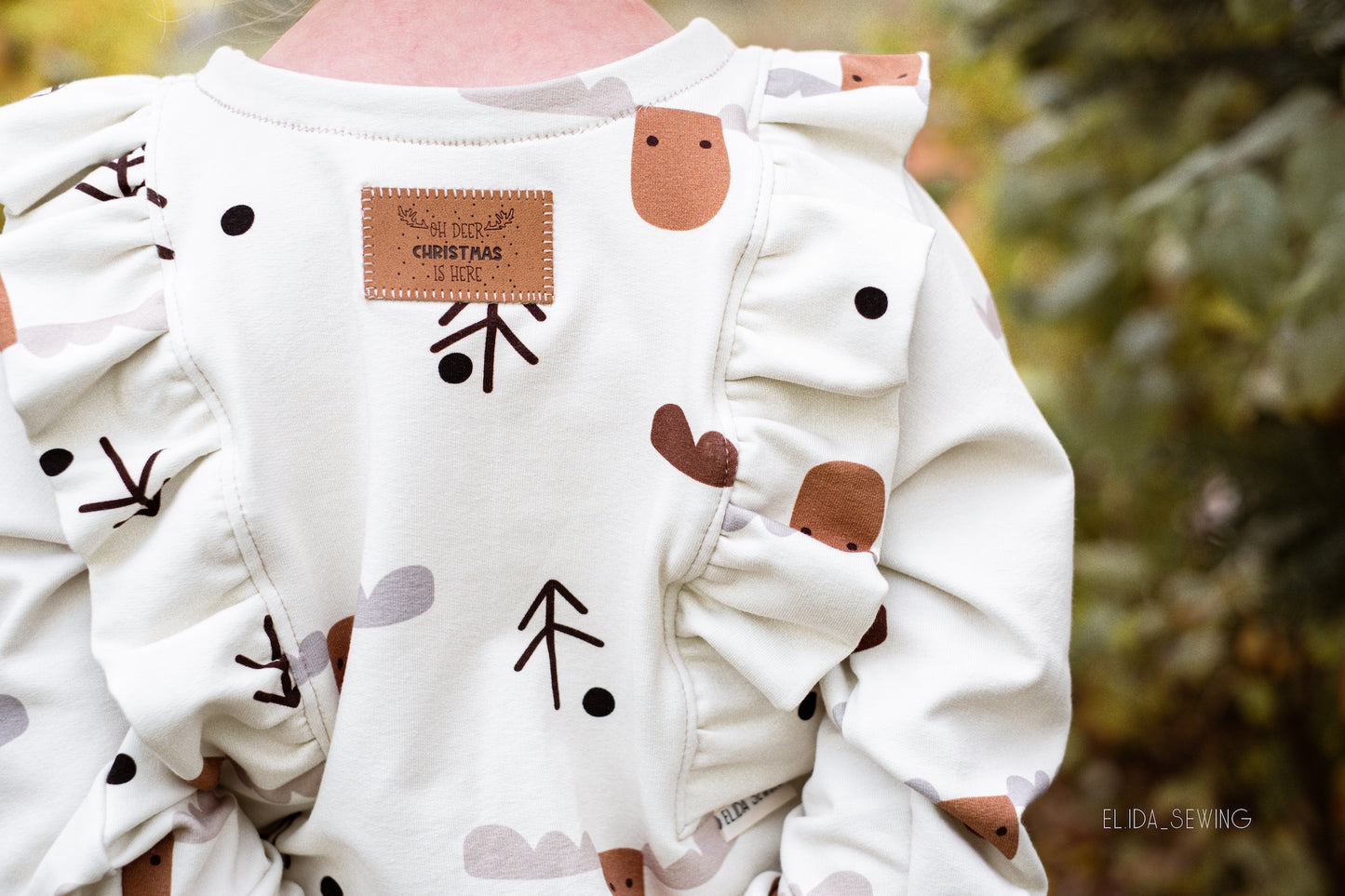 Oh Deer Christmas is here Label