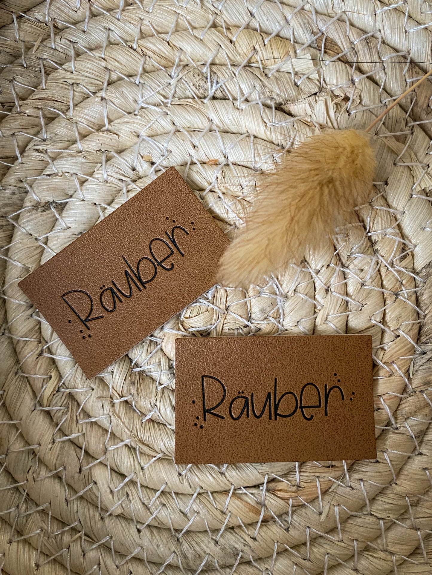 Räuber Kunstleder Label