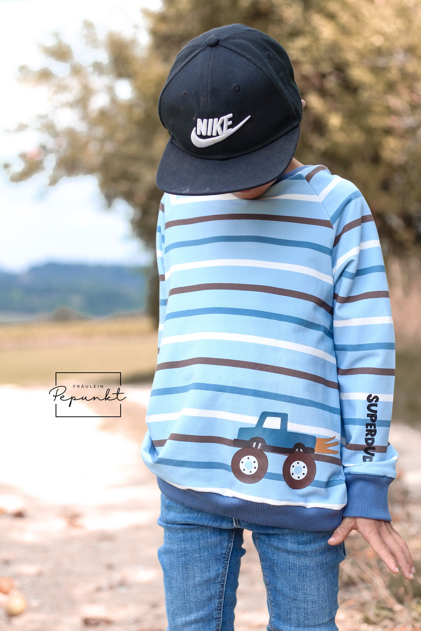 Monstertrucks Bügelbild groß