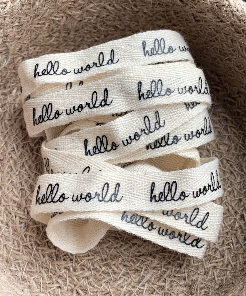 Kordel hello world natur