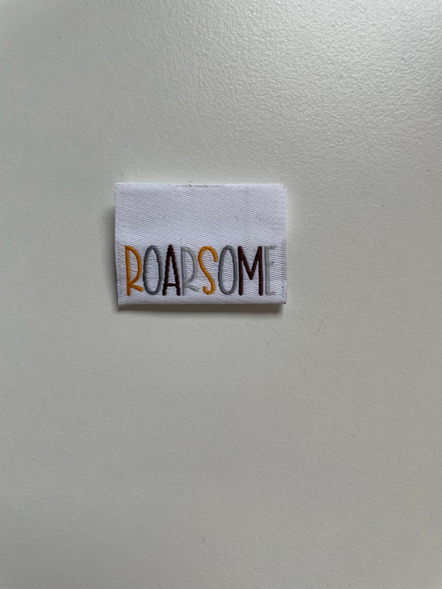 Roarsome Label