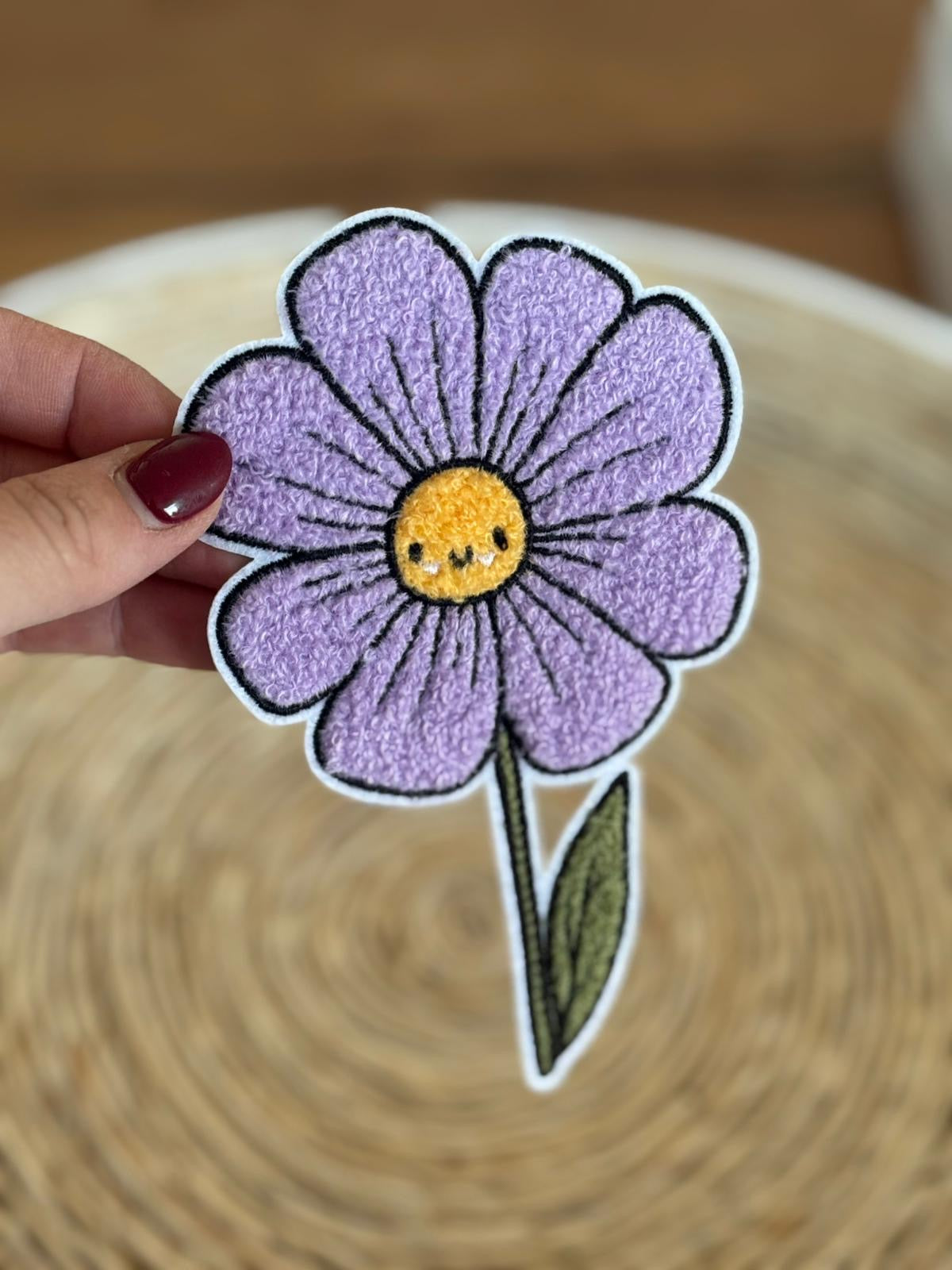 Lila Frühlingsblume - Chenille Patch
