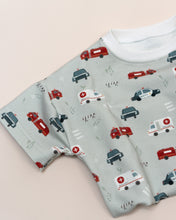 Lade das Bild in den Galerie-Viewer, Shirt Einsatzfahrzeuge Polizei, Feuerwehr, Krankenwagen
