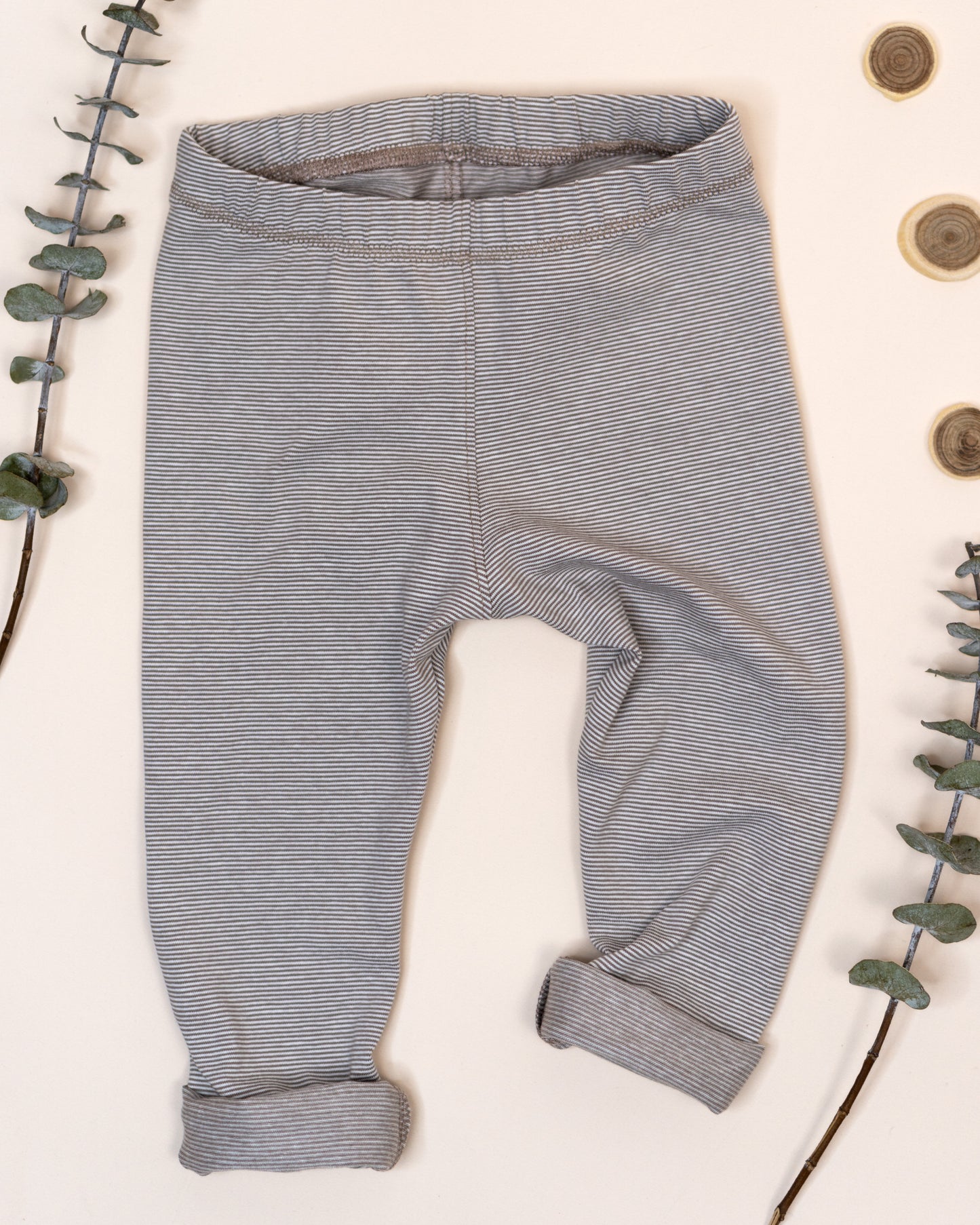 Leggings dünn gestreift taupe