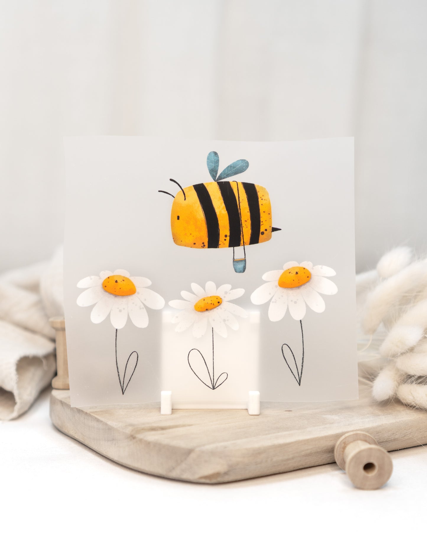 Biene mit Blumen - Bügelbild