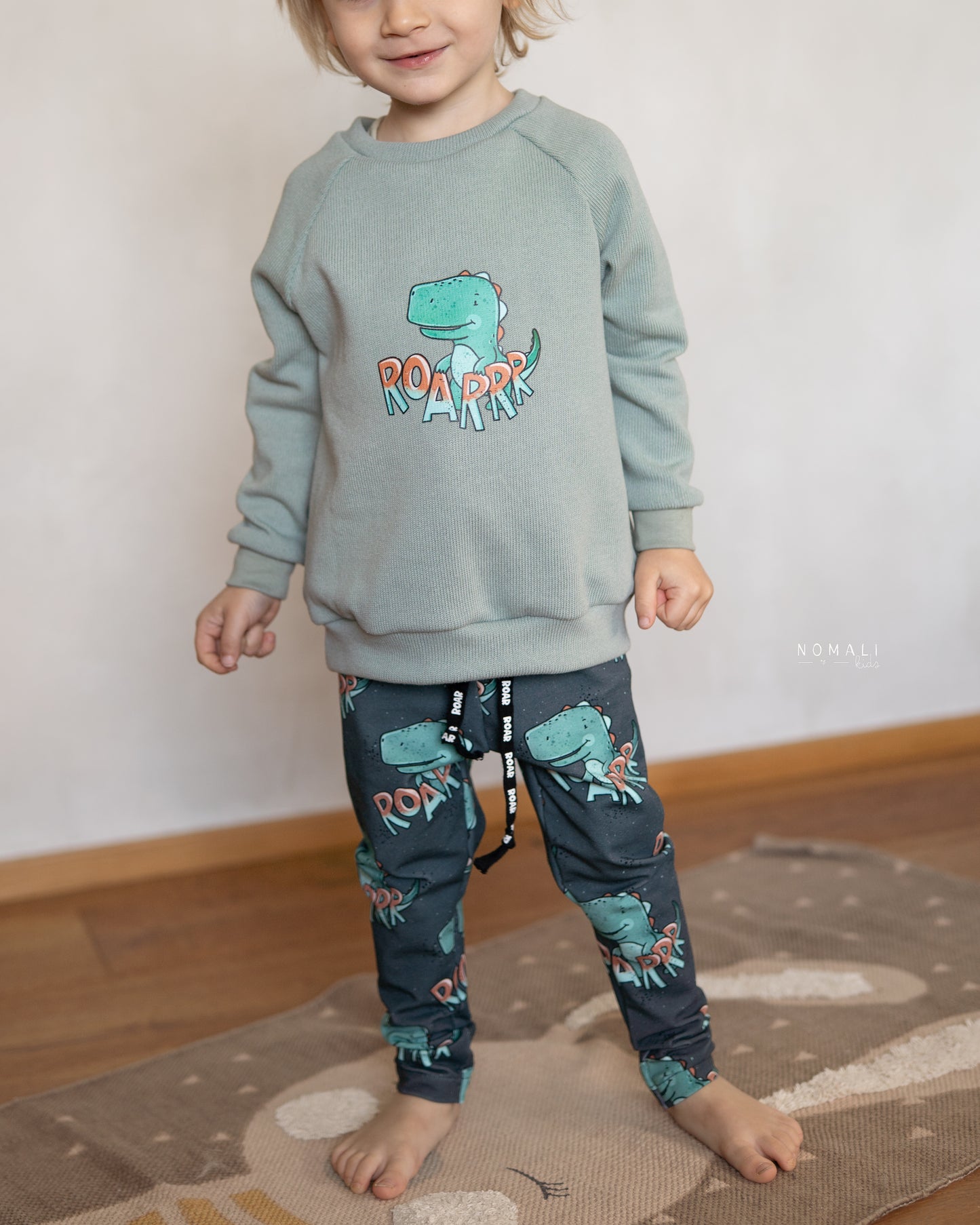 ROARRR T-Rex dark- French Terry