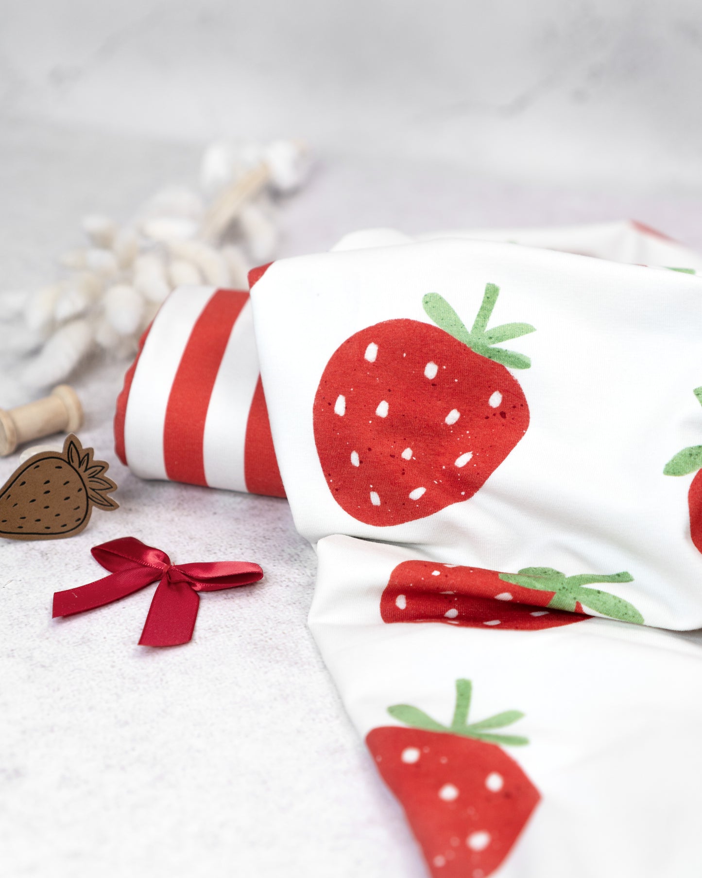 Big Strawberries - Jersey