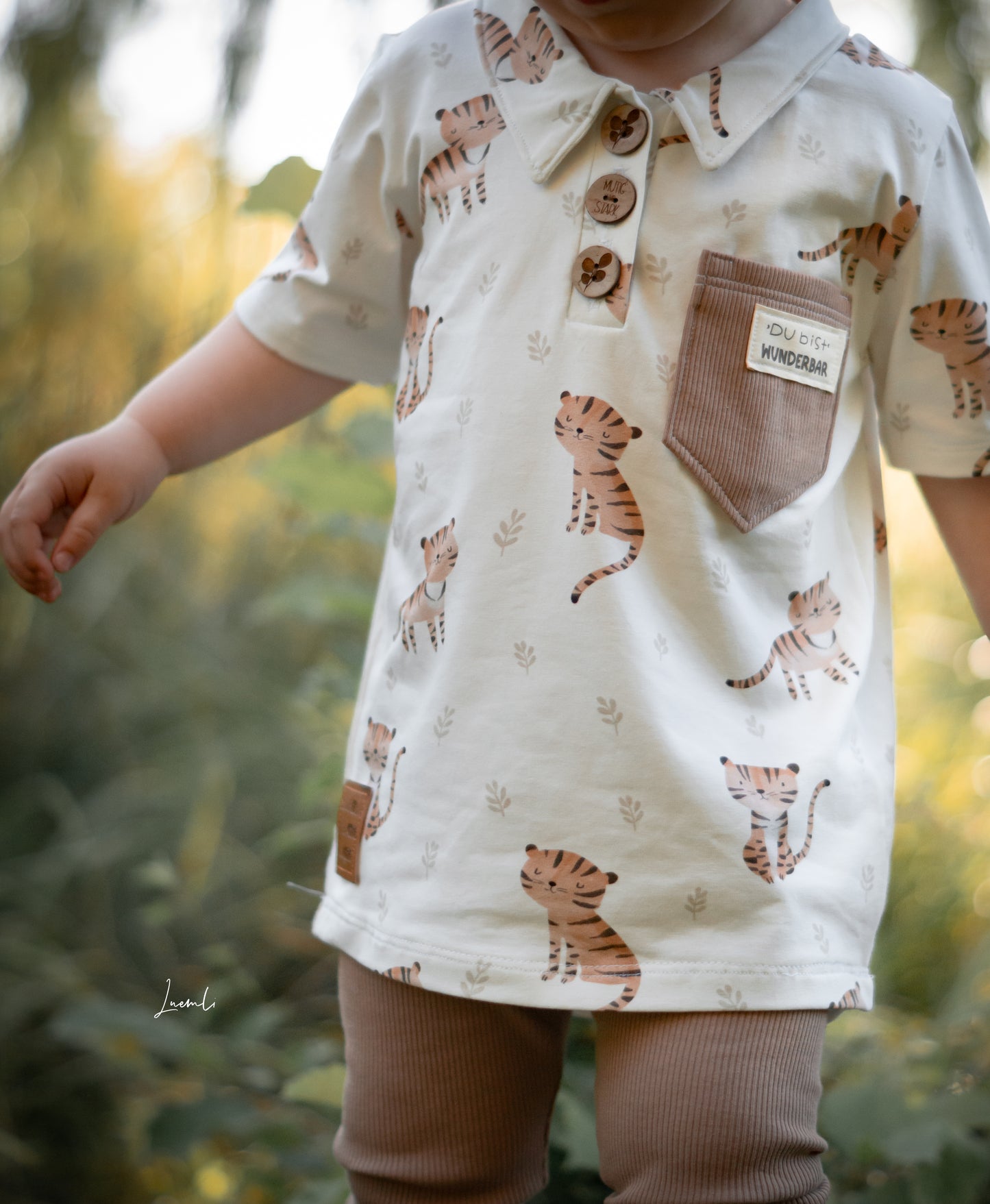 Tiger & Leaves - Jersey