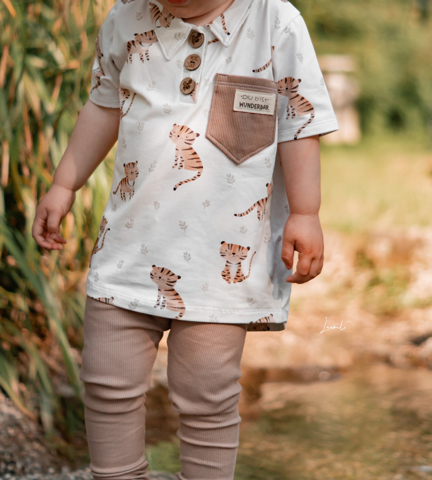 Tiger & Leaves - Jersey