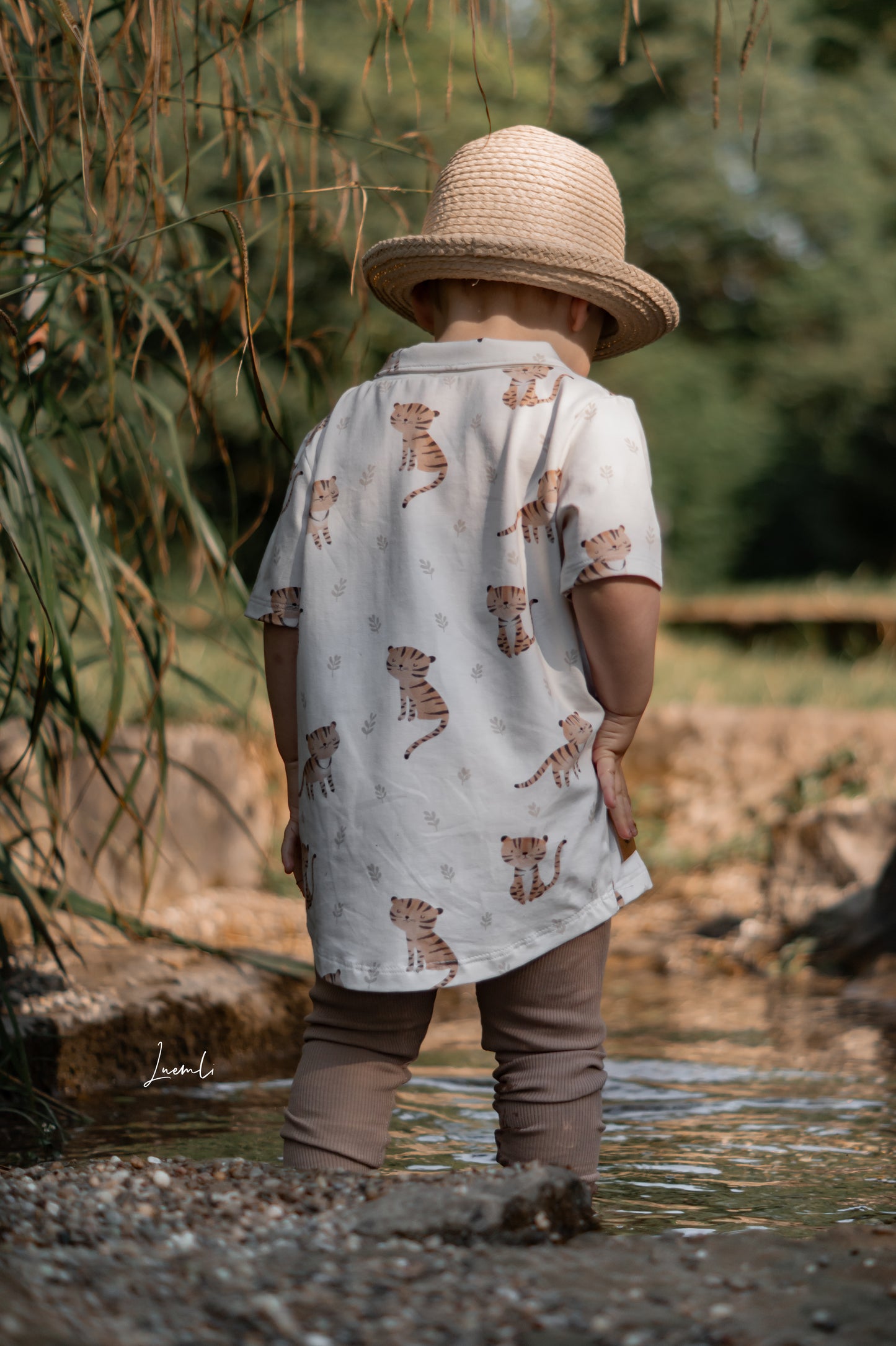 Tiger & Leaves - Jersey