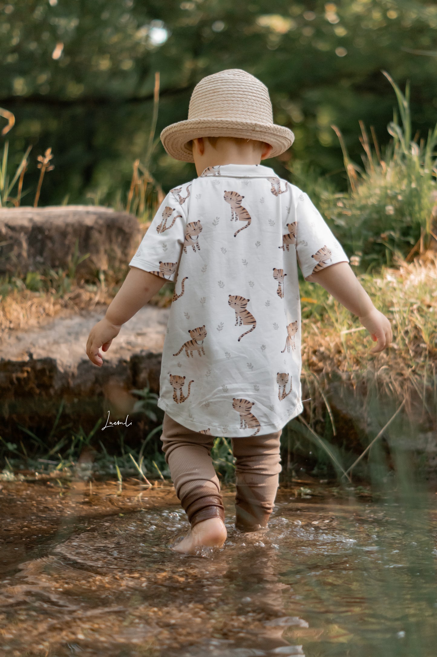 Tiger & Leaves - Jersey