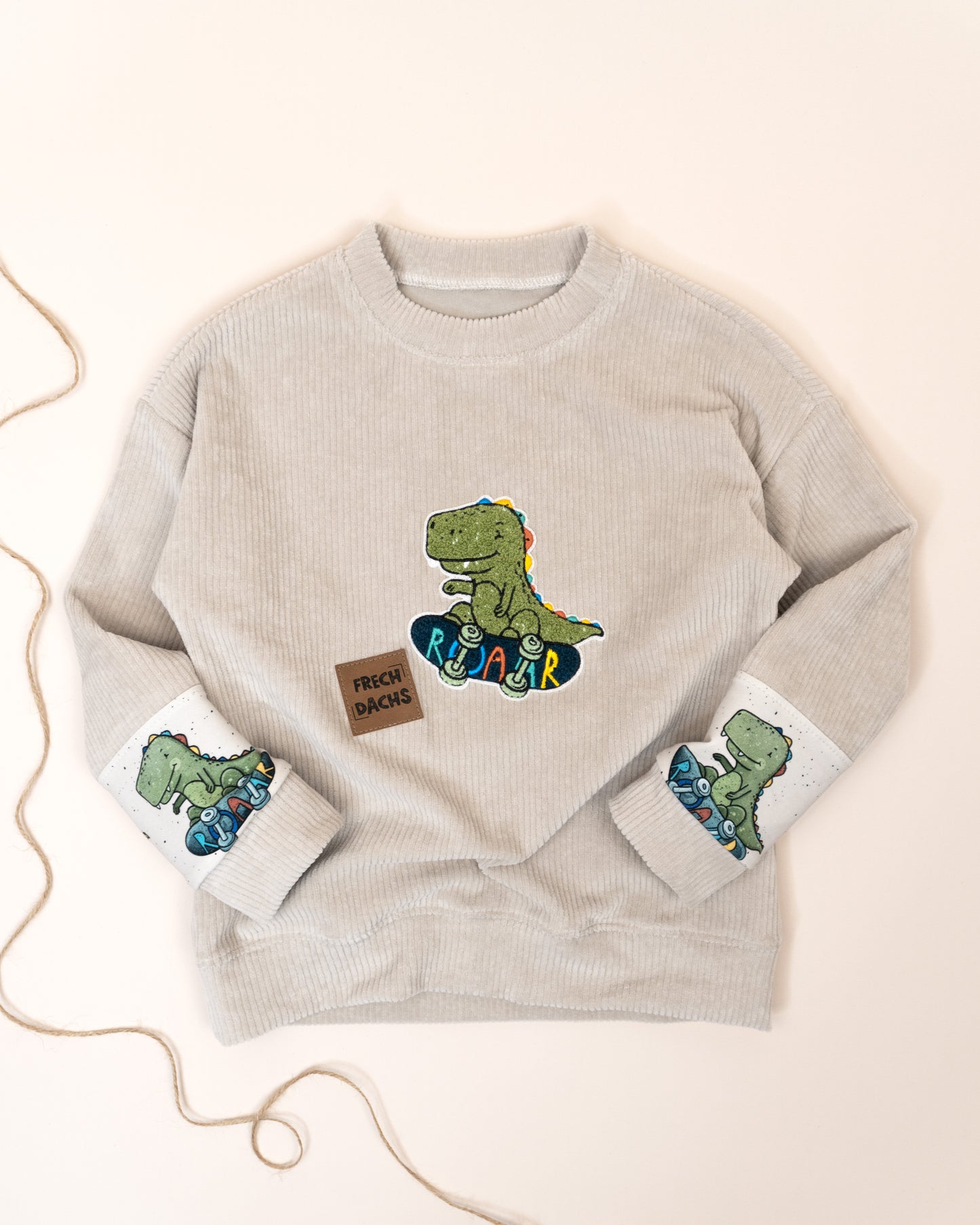 Skate T-Rex - Chenille Patch