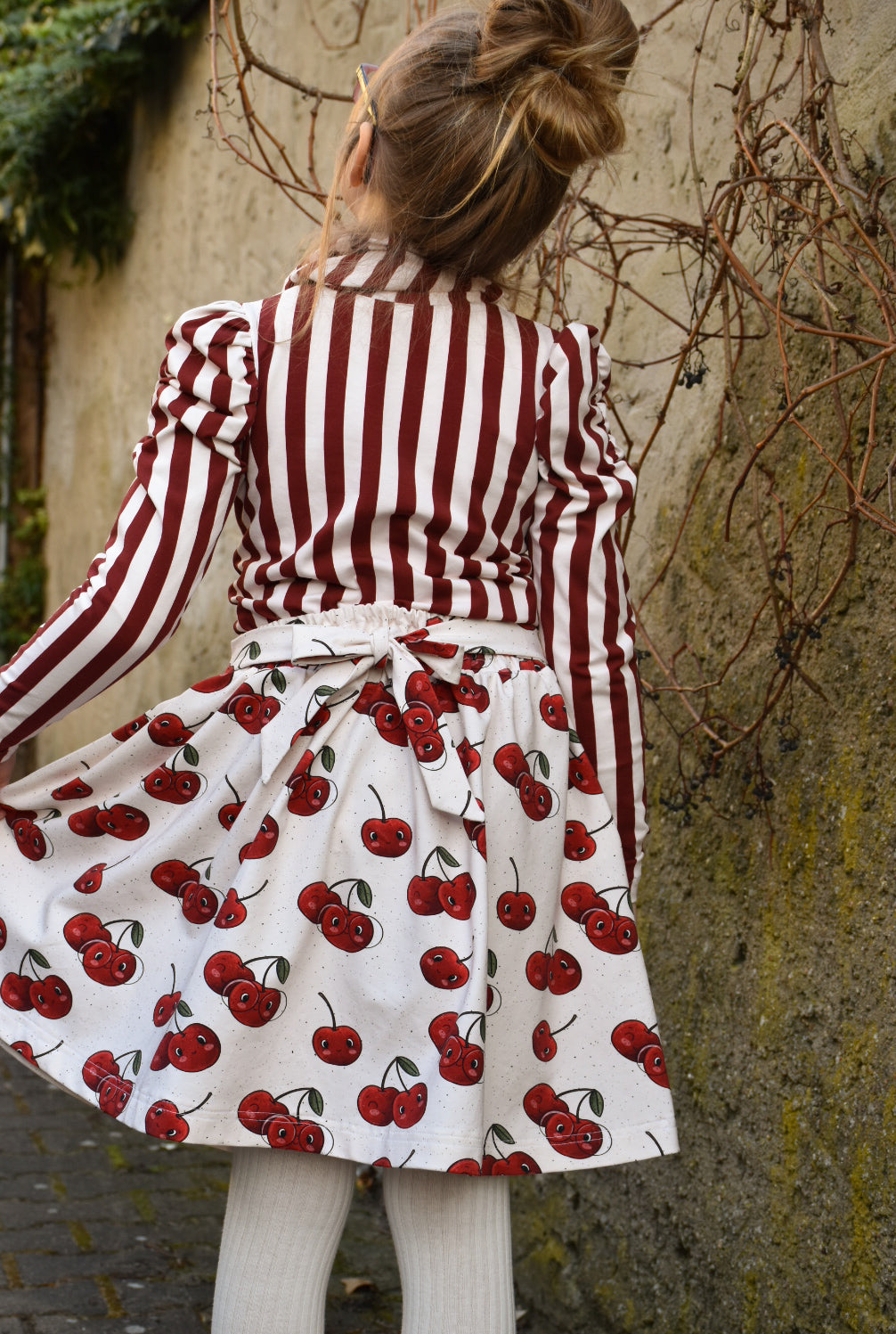 Smiling Cherries - Jersey