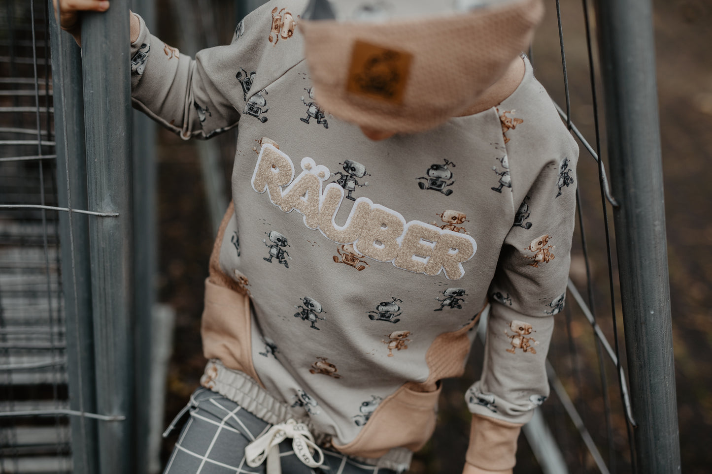 RÄUBER - Chenille Patch
