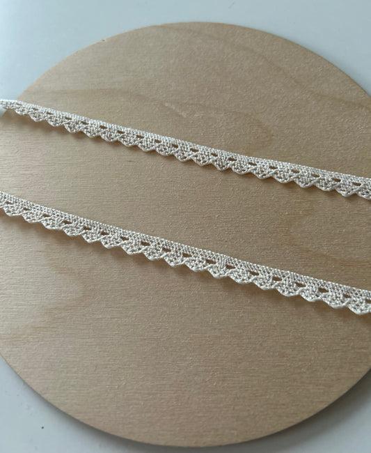 Baumwoll Spitze hellbeige