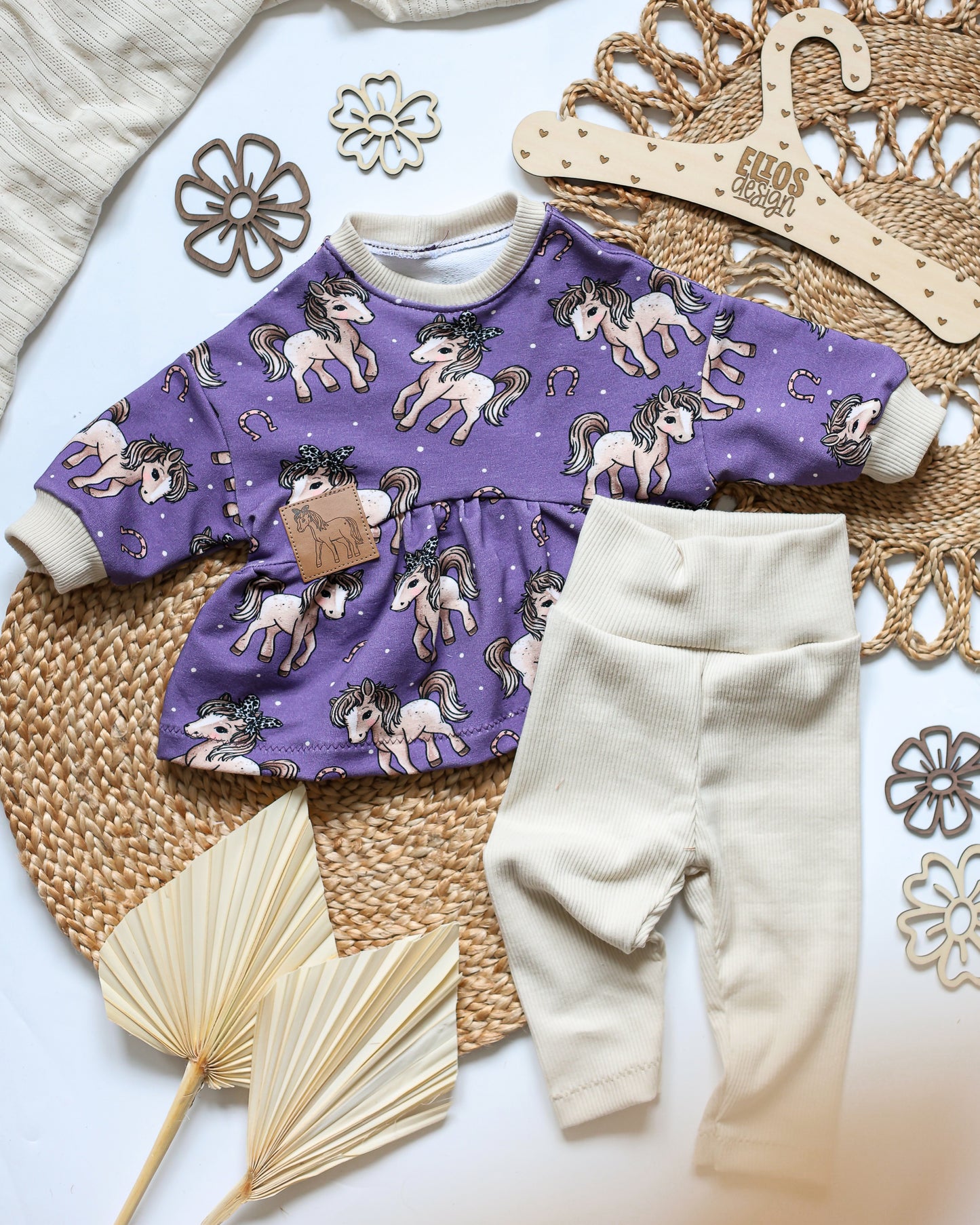 Rest 70 cm Pferdemädchen Mit Leo Haarband lila - French Terry