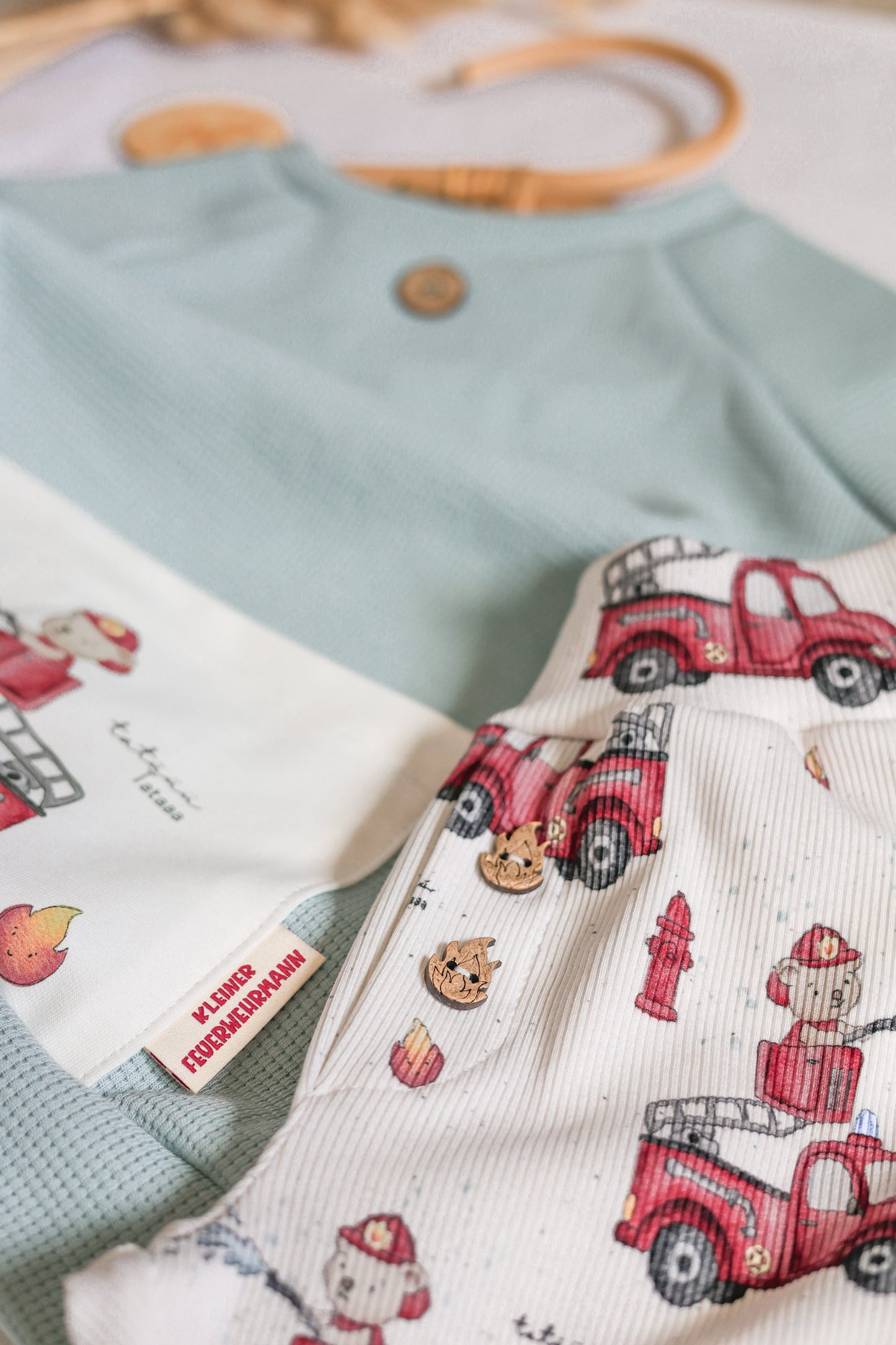 Feuerwehrbär offwhite - Rib Jersey