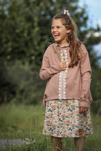 Lade das Bild in den Galerie-Viewer, Grow Up Flowers Stripes - Jersey
