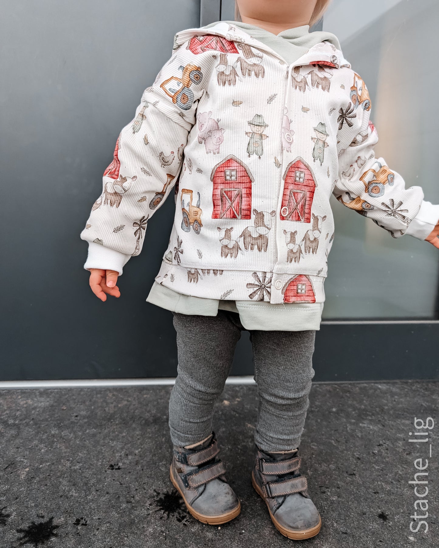 Auf dem Bauernhof mit Tieren & Traktor - Rib Jersey