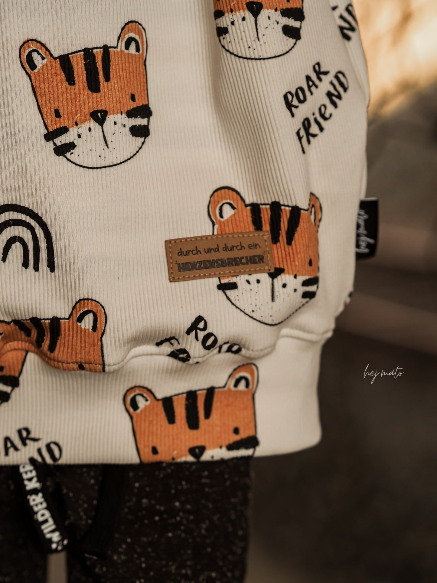 Tiger ROAR FRIEND - Rib Jersey