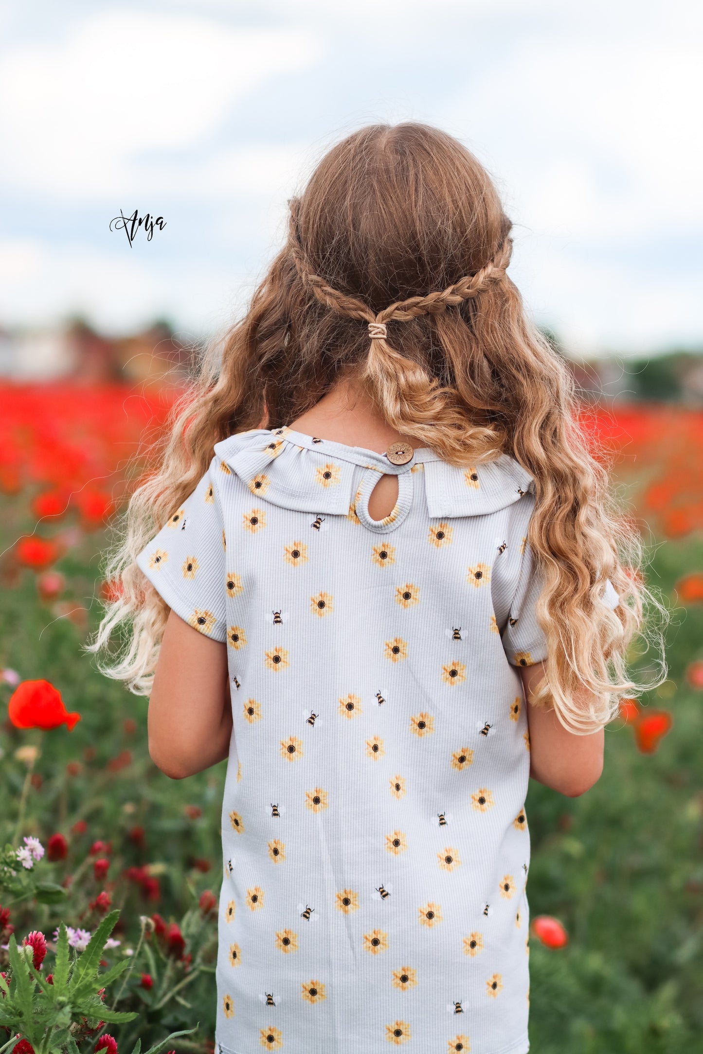 REST ca. 1,2m Sonnenblumen & Biene - Rib Jersey