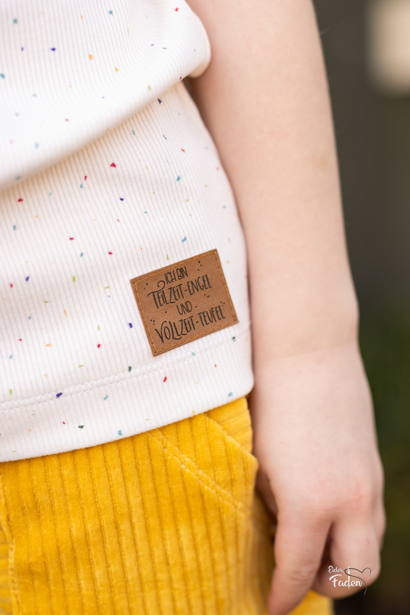 Ich bin Teilzeit Engel und Vollzeit Teufel - Kunstleder Label