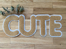 Lade das Bild in den Galerie-Viewer, CUTE - Chenille Patch

