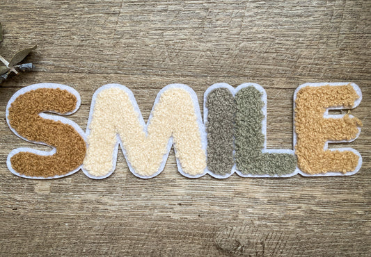 SMILE beige - Chenille Patch
